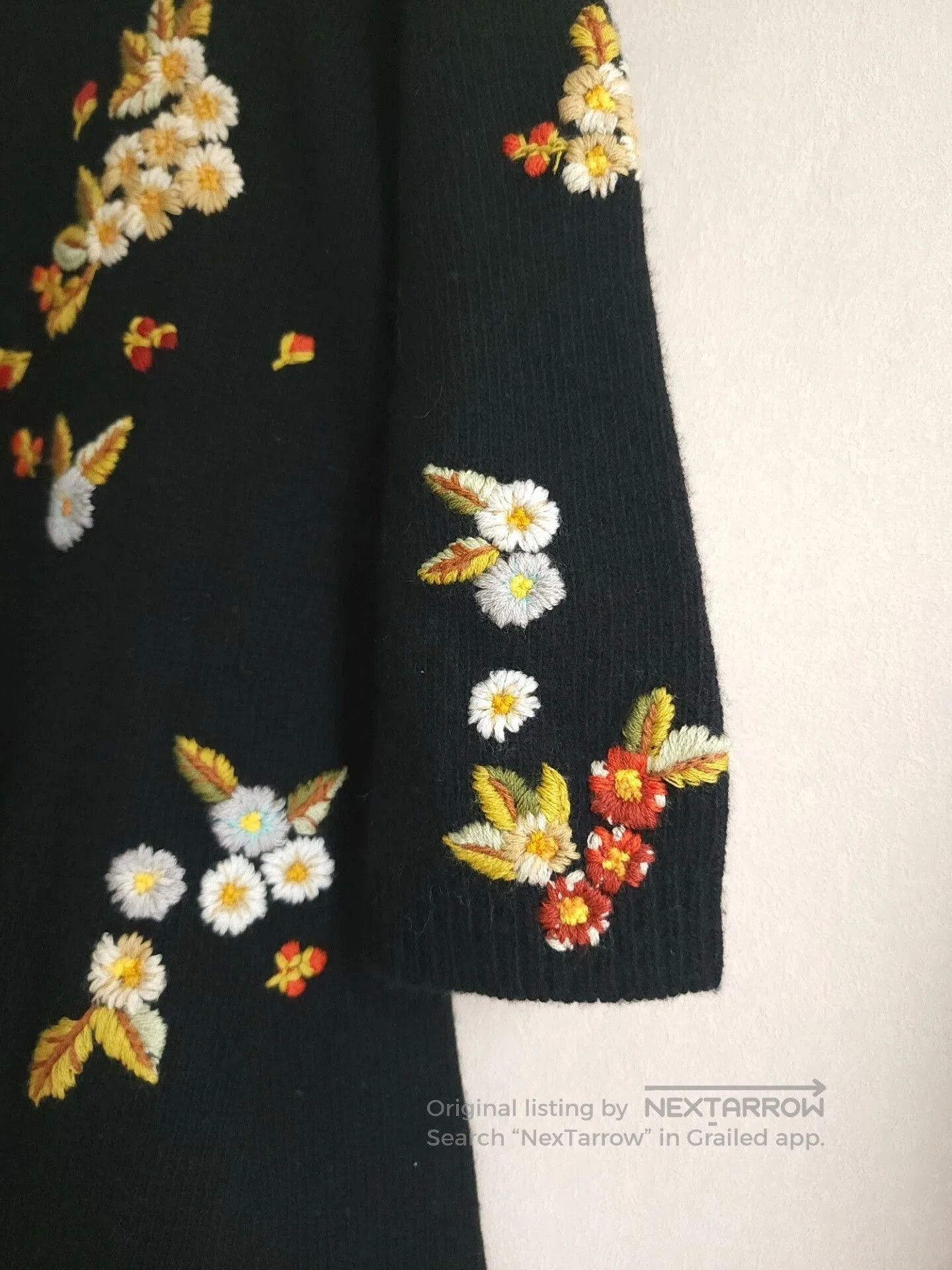 Dior dior black wool cashmere embroidered dress. Size US 40 / EU 56 - 8 Thumbnail