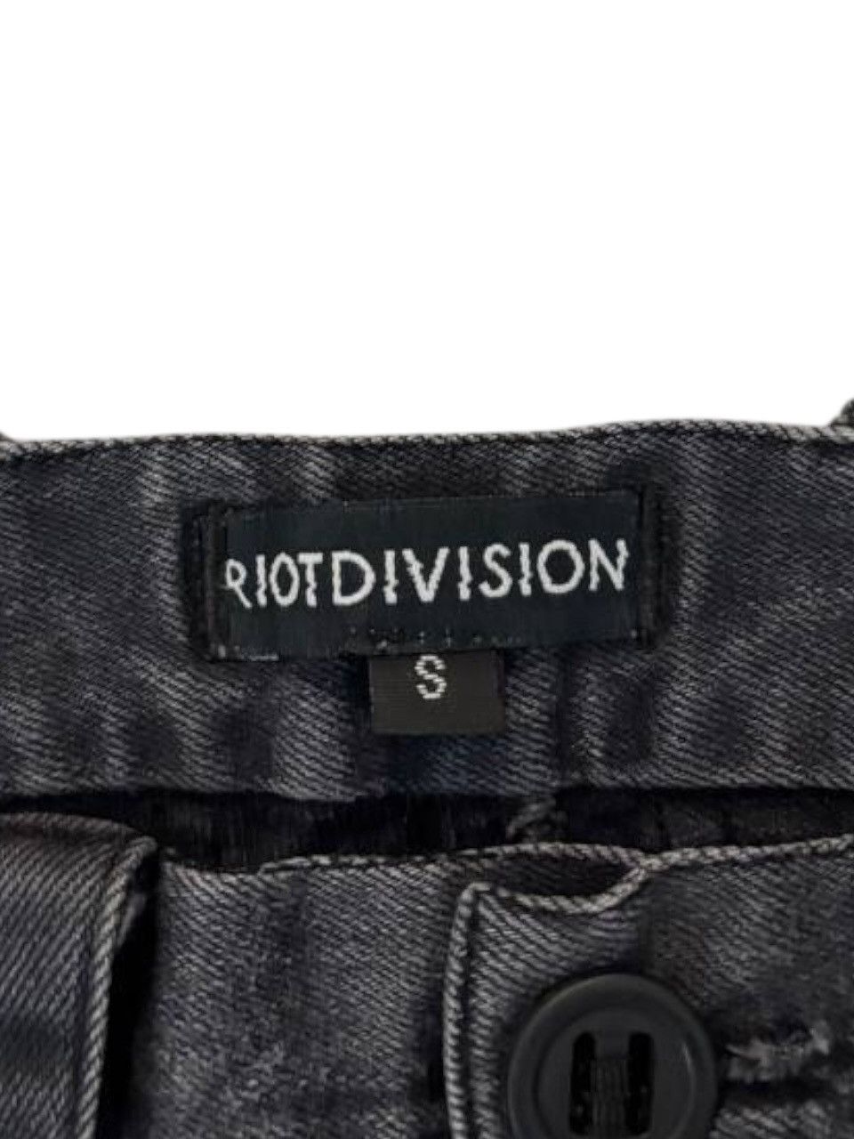 Riot Division Riot Division archive vintage street multi pocket cargo rare Size US 29 - 4 Thumbnail