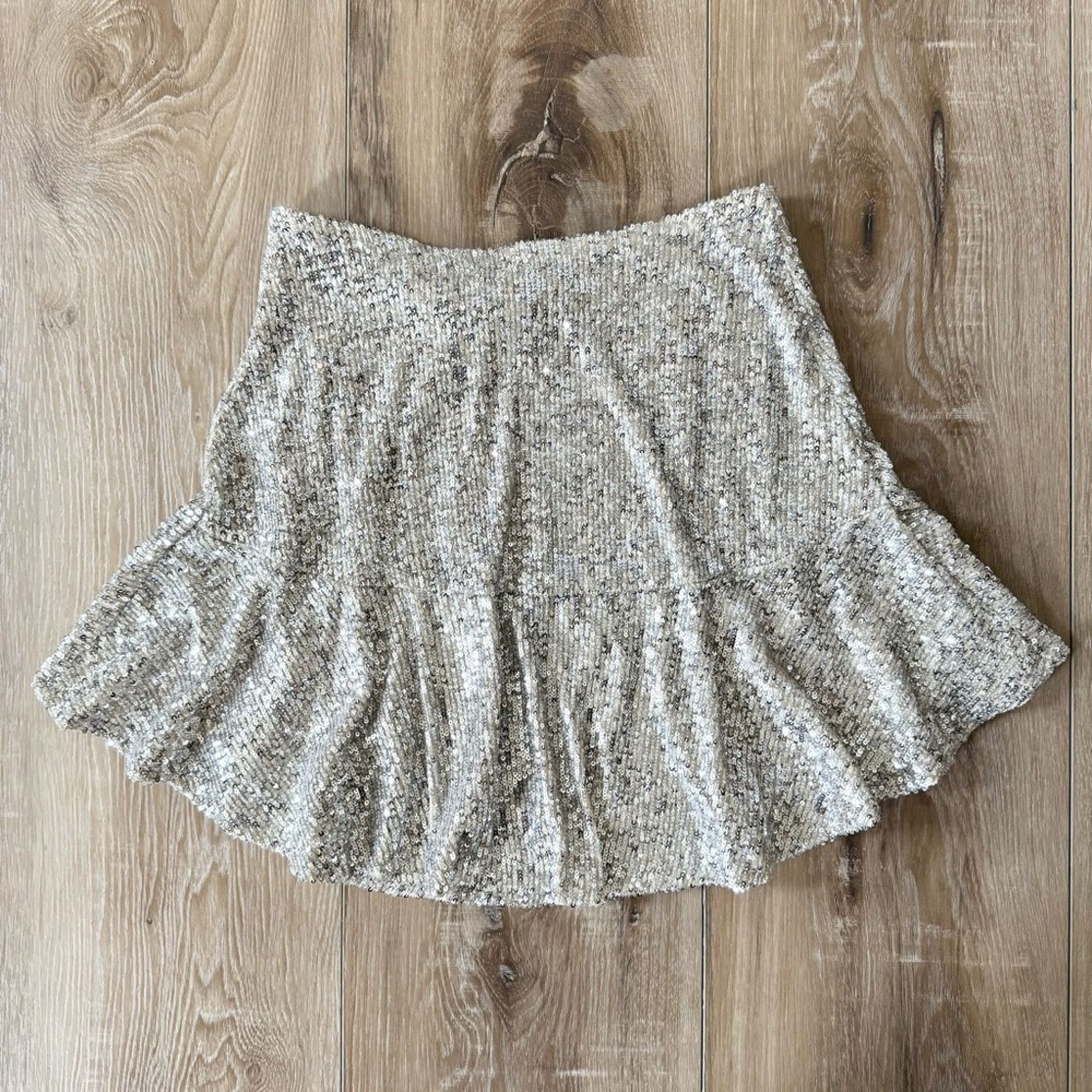 Free People Free People Trumpet Sequin Skirt Size 25" / US 0 / IT 36 - 1 Thumbnail
