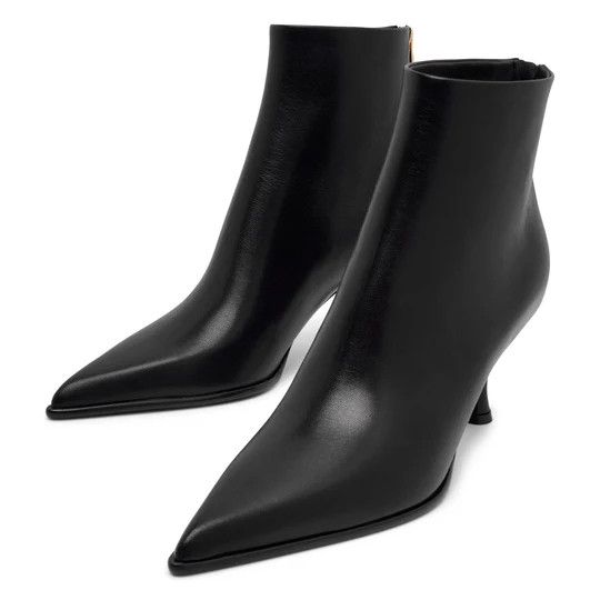 Salvatore Ferragamo o1s1rm0924 Joelle 70 Leather Boots in Black Size US 7.5 / IT 37.5 - 5 Thumbnail