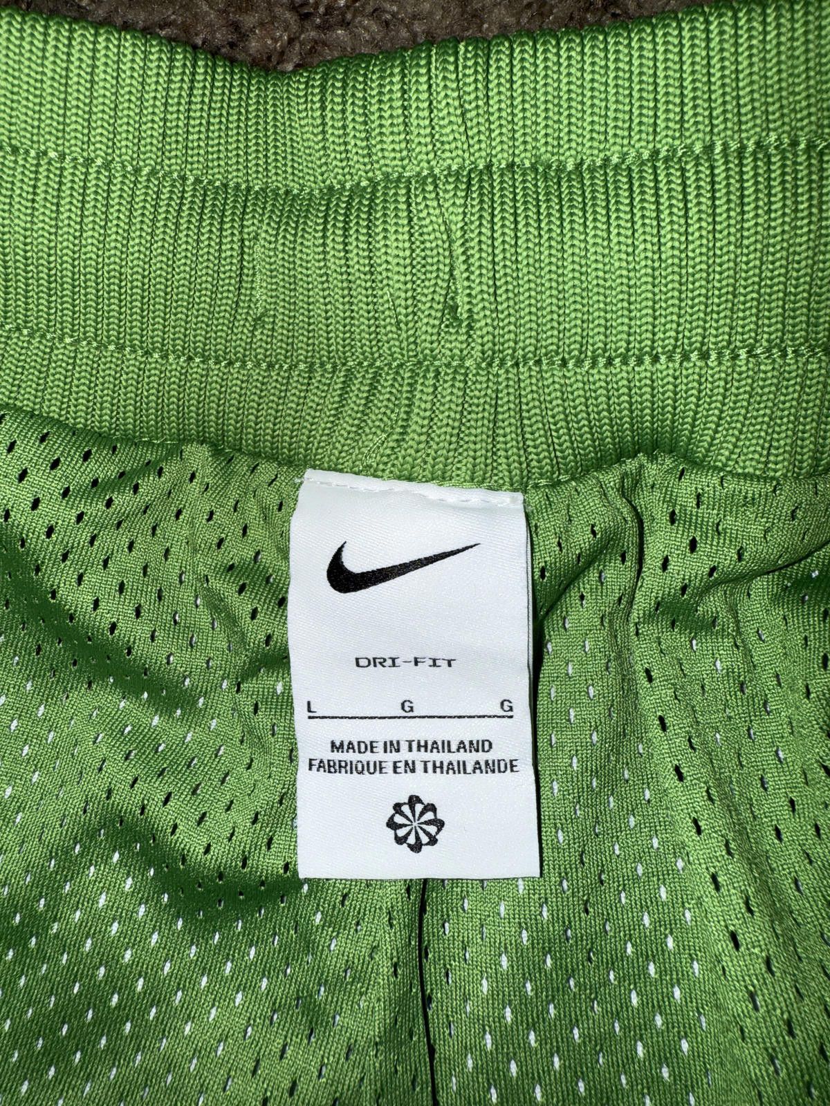 Nike Nike Men's Dri-Fit 5” Graphic Printed Mesh Basketball Shorts Size US 34 / EU 50 - 6 Thumbnail
