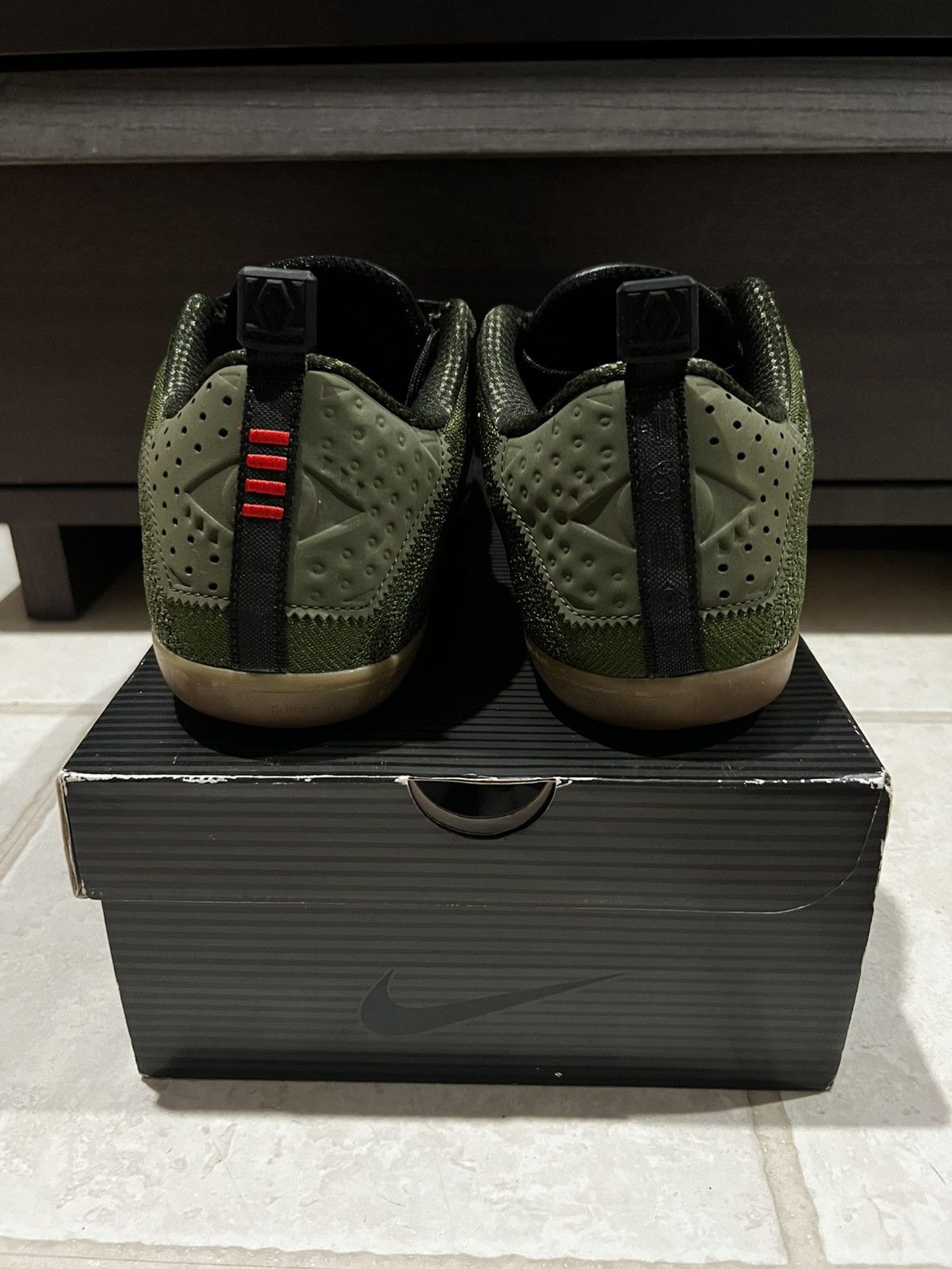 Nike Nike Kobe XI (11) Elite Low 4KB Black Horse Size US 11 / EU 44 - 7 Thumbnail
