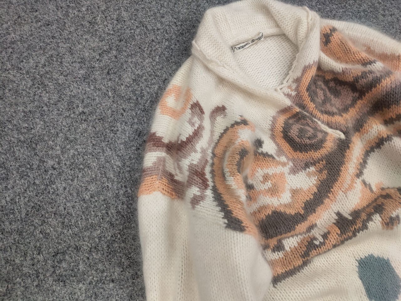 Vintage Umberto Ginocchietti 80's longline knit angora blend sweater Size M / US 6-8 / IT 42-44 - 8 Thumbnail