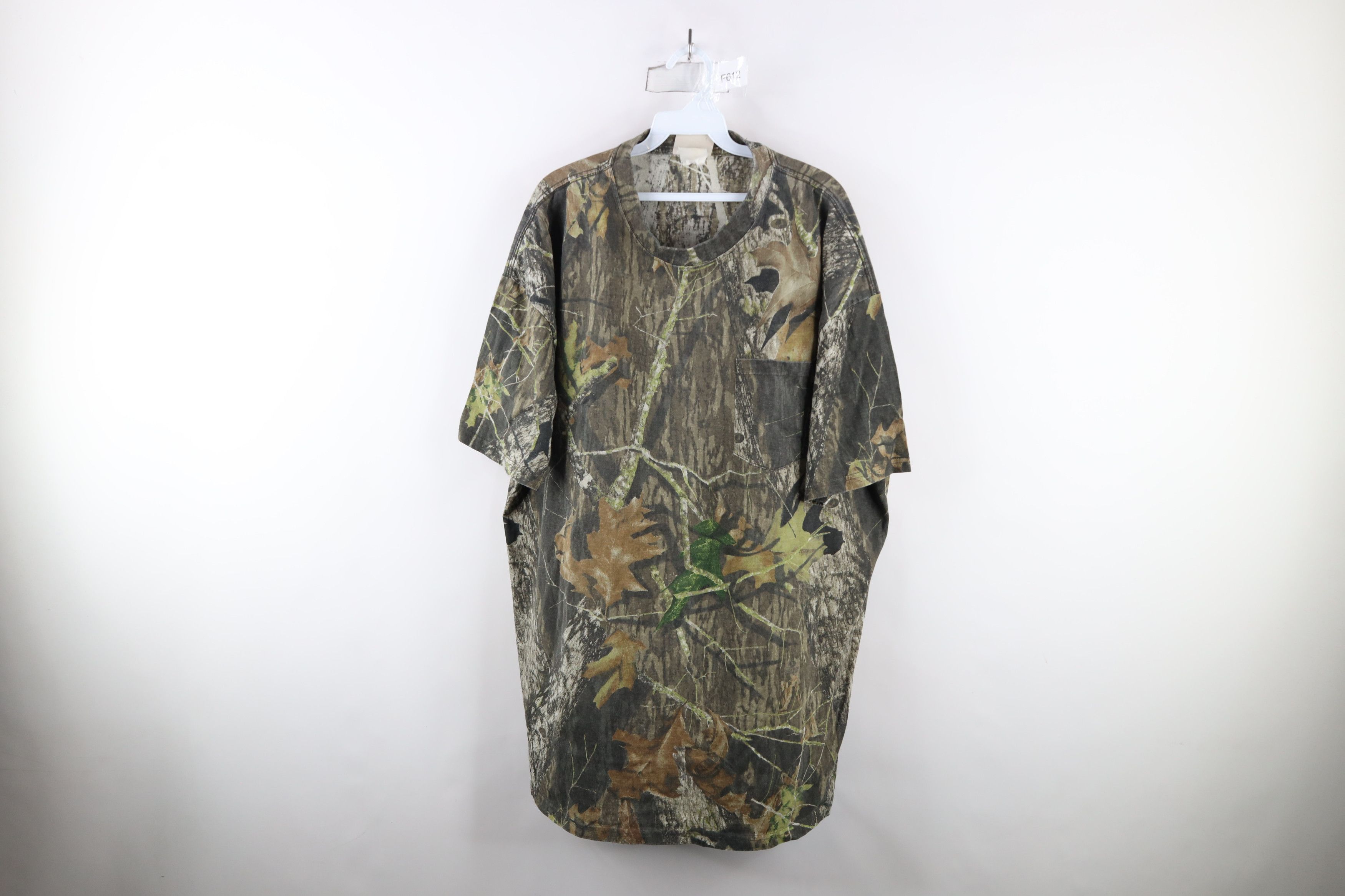 Vintage Vintage 90s Streetwear Camouflage Heavyweight T-Shirt Size US XXL / EU 58 / 5 - 1 Thumbnail