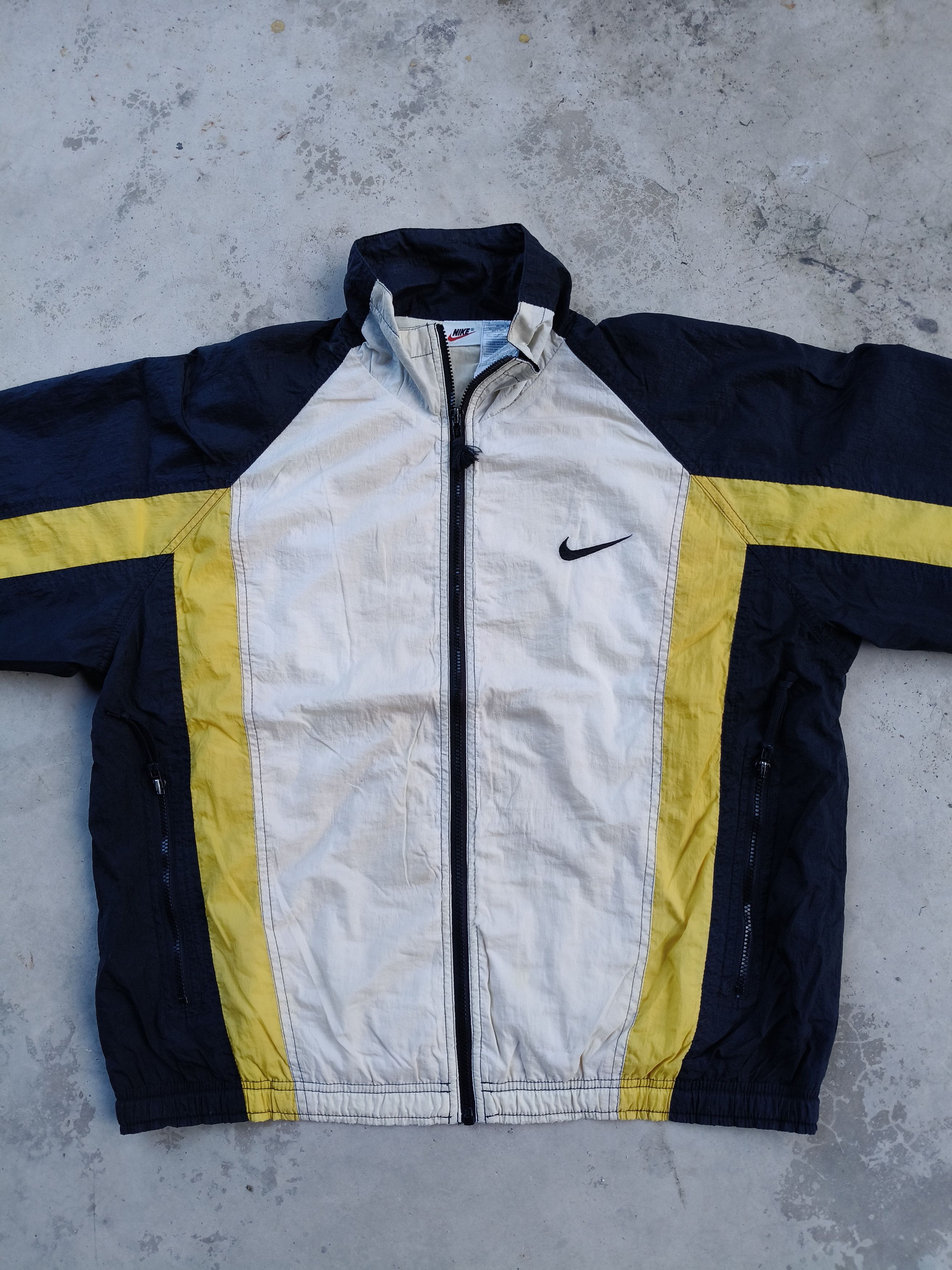 Nike Vintage Nike Swoosh Big Logo Size US S / EU 44-46 / 1 - 5 Thumbnail