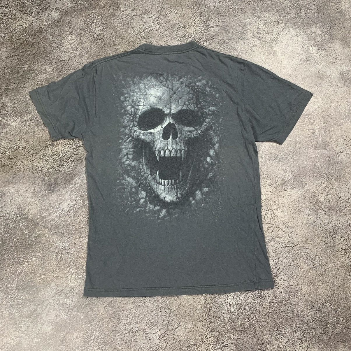 Vintage Vintage 90s Skull Graphic Tee Sun Faded Horror Grunge XL Size US XL / EU 56 / 4 - 3 Thumbnail