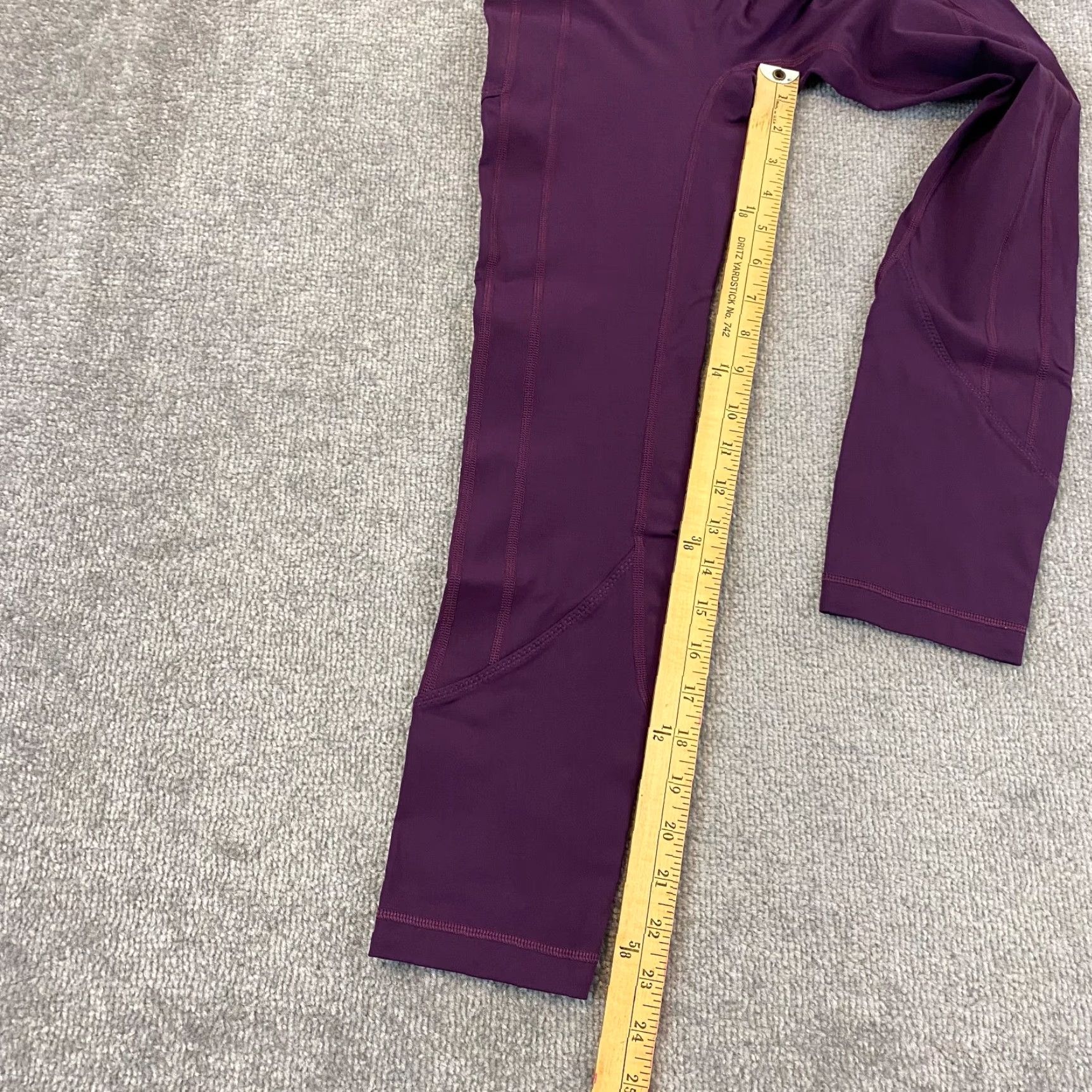Lululemon Lululemon All The Right Places Pant II Leggings Capris Womens 4 Purple Logo Athletic Wear, Regular, 23.5 Inseam Size 27" / US 4 / IT 40 - 5 Thumbnail