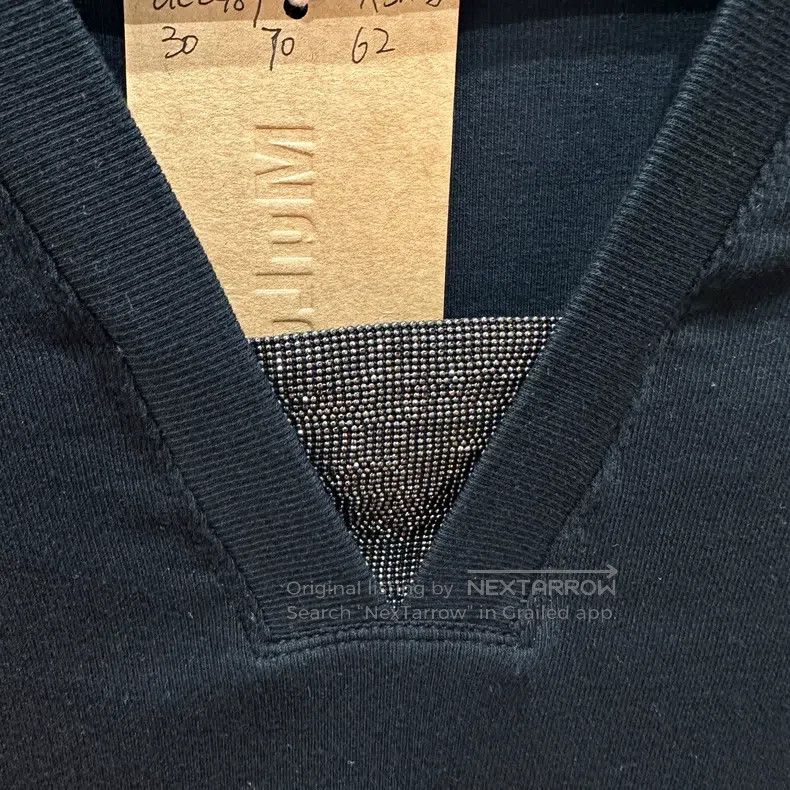 Brunello Cucinelli Brunello Cucinelli Beaded V-neck short-sleeve knit Size XS / US 0-2 / IT 36-38 - 6 Thumbnail