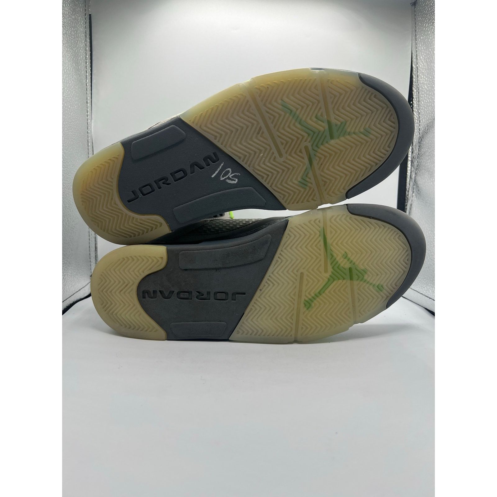 Jordan Brand Air Jordan 5 Retro “Green Bean” 2022 size 8.5 men’s used Size US 8.5 / EU 41-42 - 5 Thumbnail