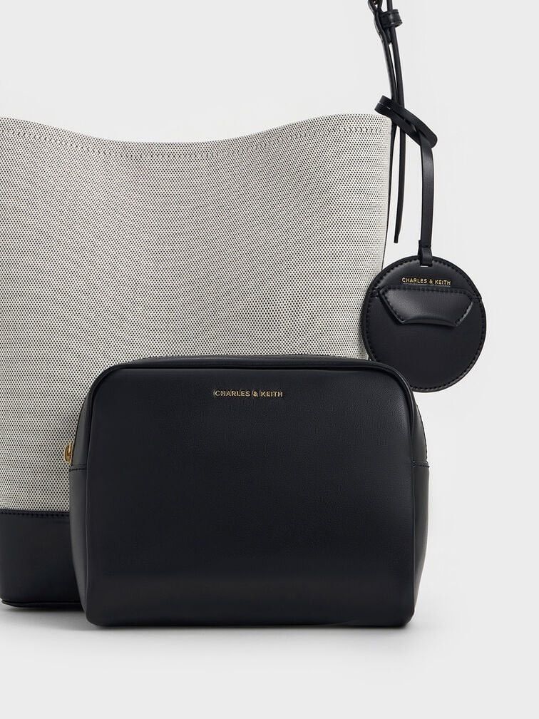 Other Enola Canvas Elongated Bucket Bag - Black Size ONE SIZE - 2 Thumbnail