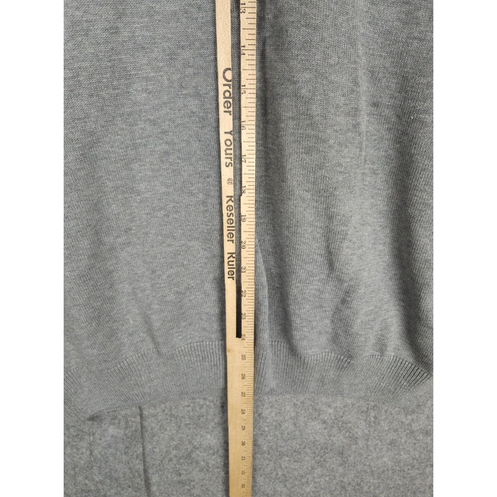 Lacoste Lacoste Sweater Men 5 Gray Striped V-Neck Wool Cotton Blend Pullover Knit Long Sleeve Regular Knit Logo Winter Spring Fall Size US S / EU 44-46 / 1 - 6 Thumbnail