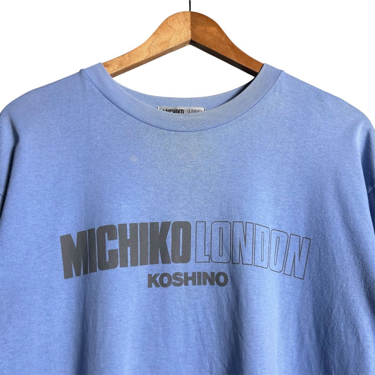 Michiko Koshino London Vintage Michiko London Koshino Big Logo T-Shirt Size US L / EU 52-54 / 3 - 2 Thumbnail