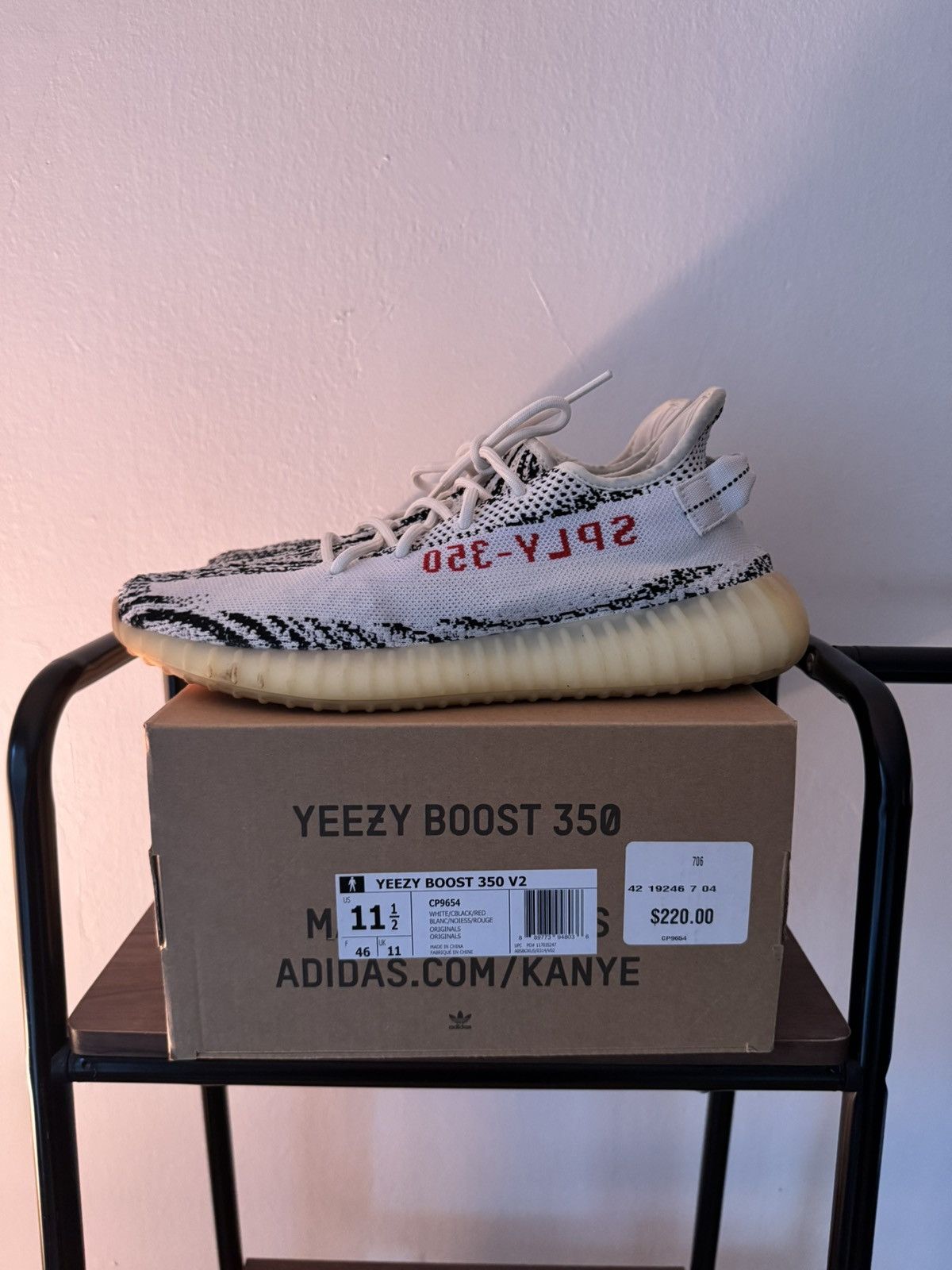 Yeezy Adidas Yeezy 350 Zebra Size US 11.5 / EU 44-45 - 2 Thumbnail