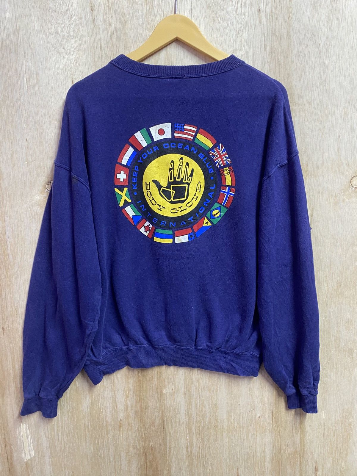 Body Glove vintage Body Glove International cean Blue sweatshirt. Size US XL / EU 56 / 4 - 7 Thumbnail