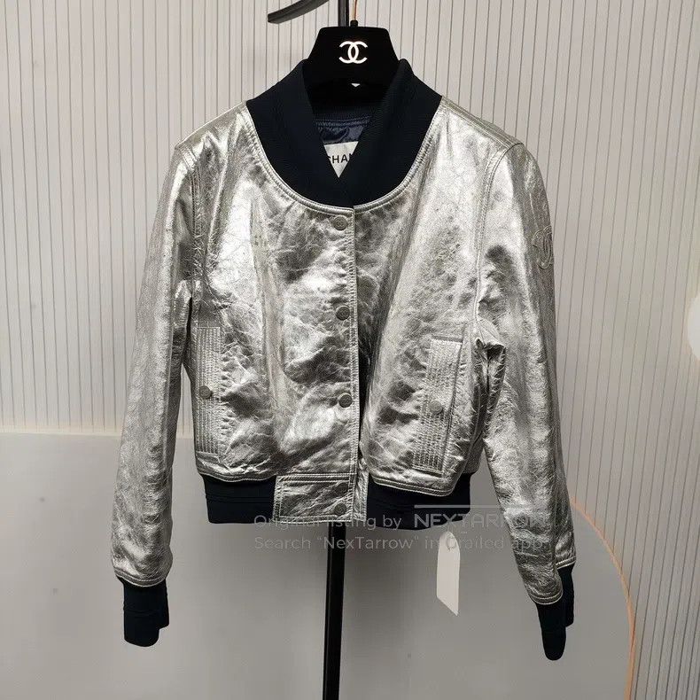 Chanel Chanel Silver shiny coat Size XS / US 0-2 / IT 36-38 - 1 Thumbnail