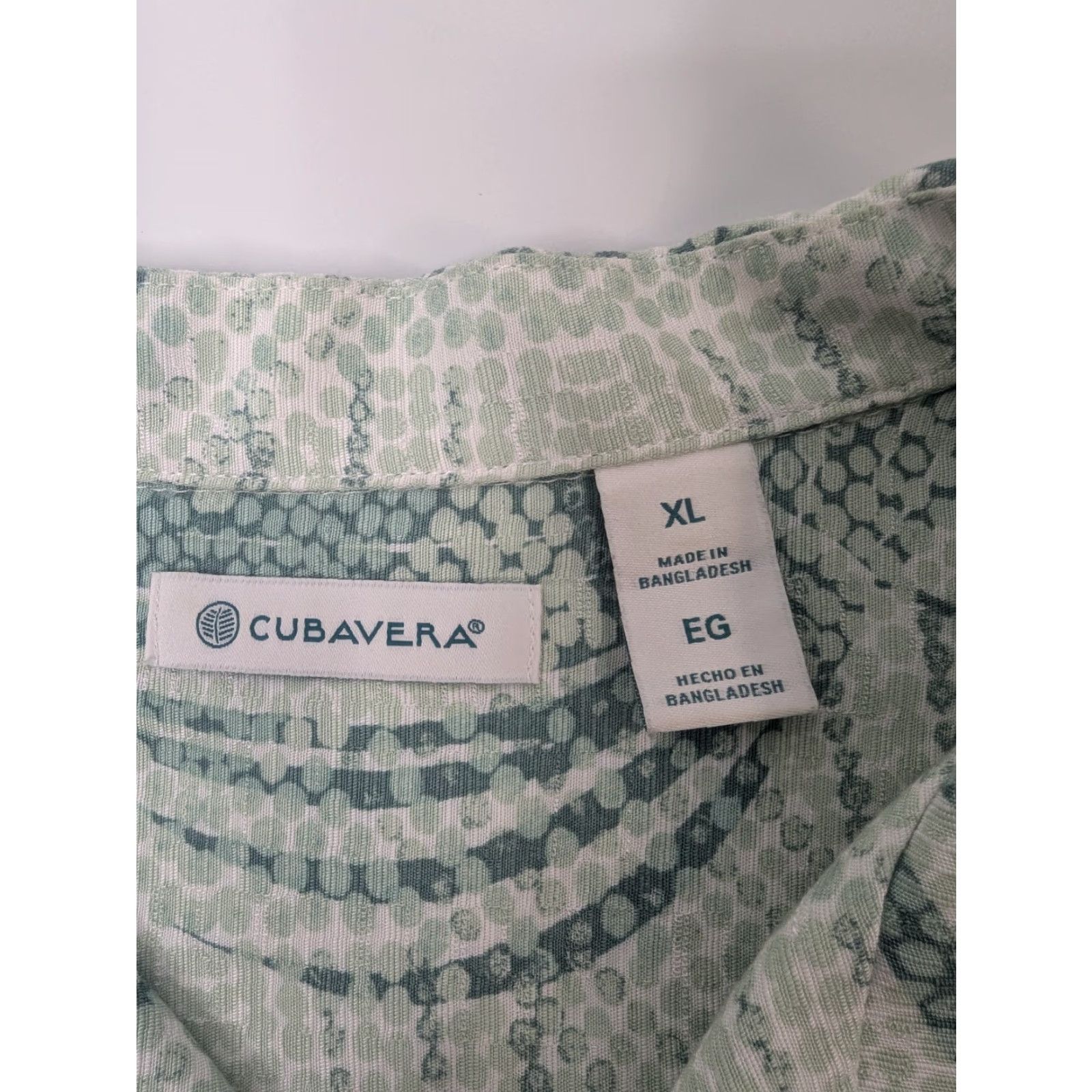 Cubavera CUBAVERA Hawaiian Shirt Button-Up Short Sleeve Palm Dotted Print Viscose Green Mens XL Band - Beach Vacation, All Seasons, Easy Care Size US XL / EU 56 / 4 - 7 Thumbnail