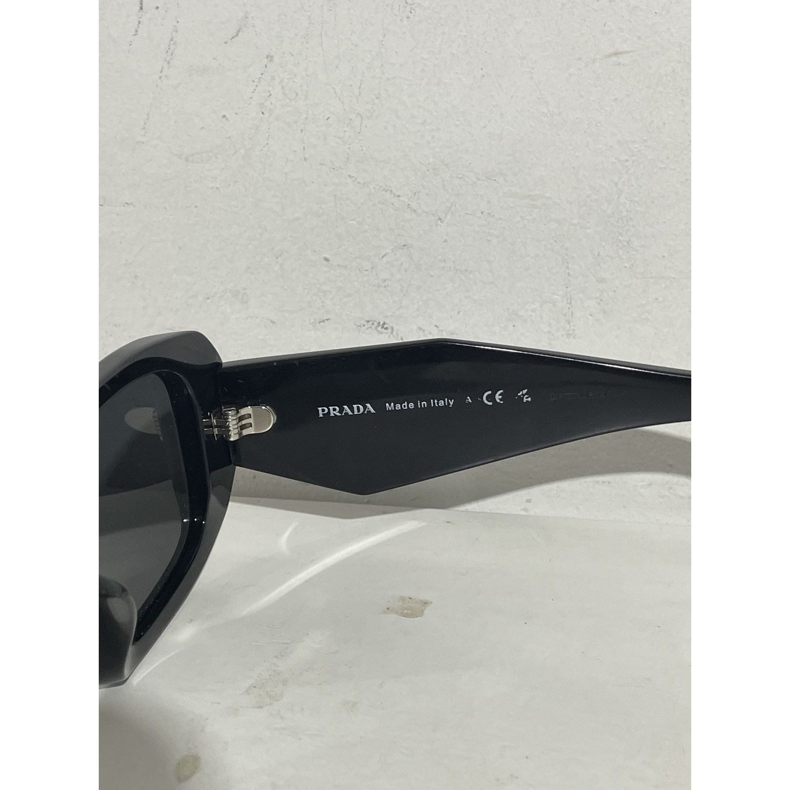 Prada PRADA MILANO SUNGLASSES PREOWNED Size ONE SIZE - 7 Thumbnail