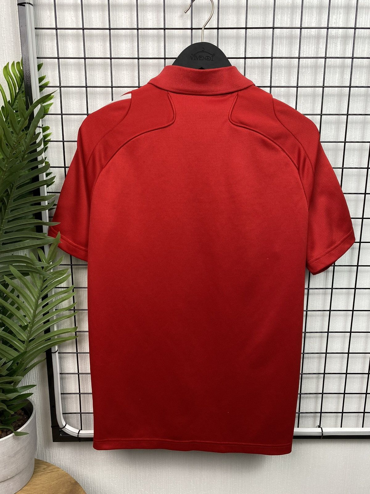 Vintage Adidas 2008 Liverpool Red Carlsberg Polo TShirt Soccer Men M Size US M / EU 48-50 / 2 - 18 Thumbnail