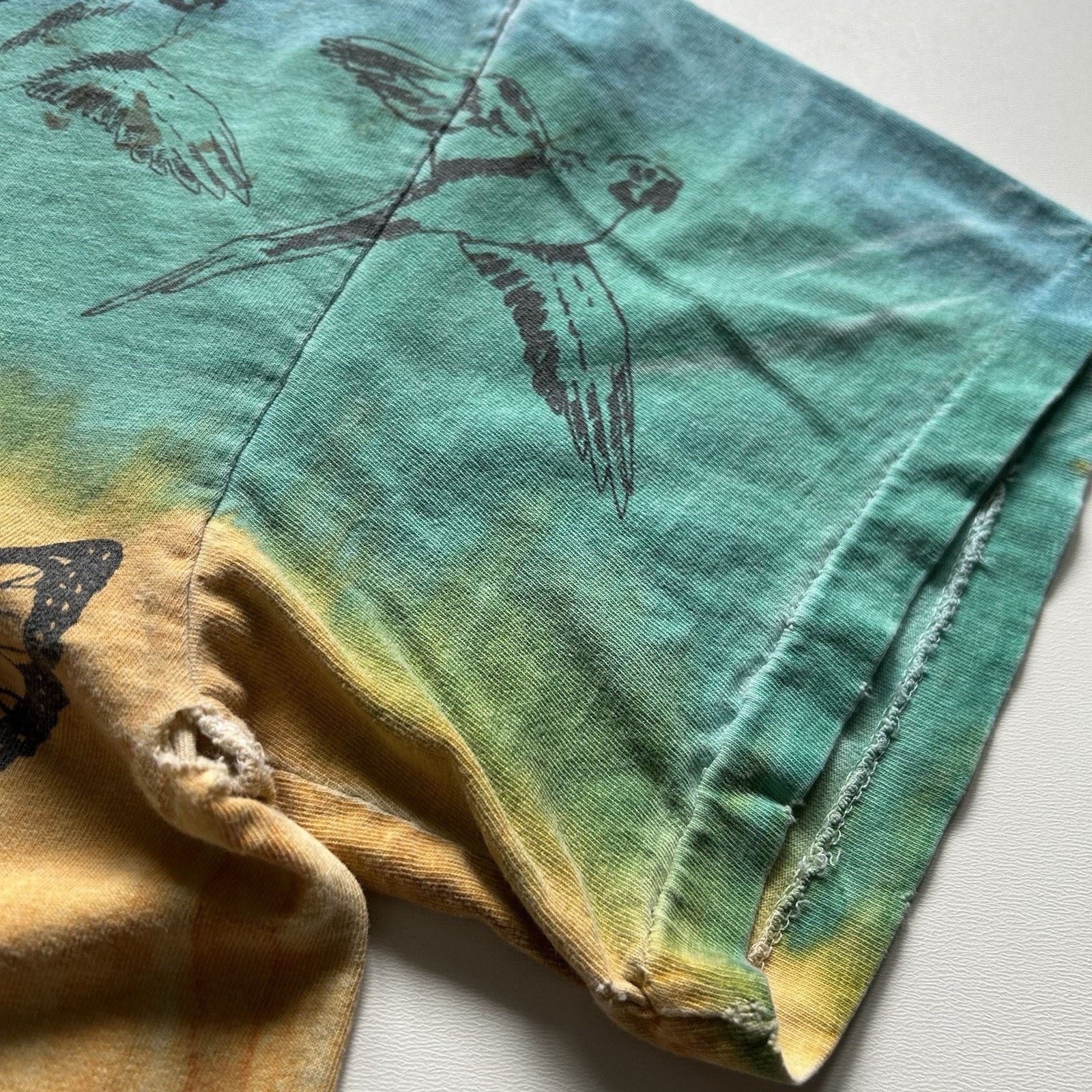 Vintage Vintage 90s Rainforest Animal Art Shirt XL Tie Dye Distress Size US XL / EU 56 / 4 - 10 Thumbnail