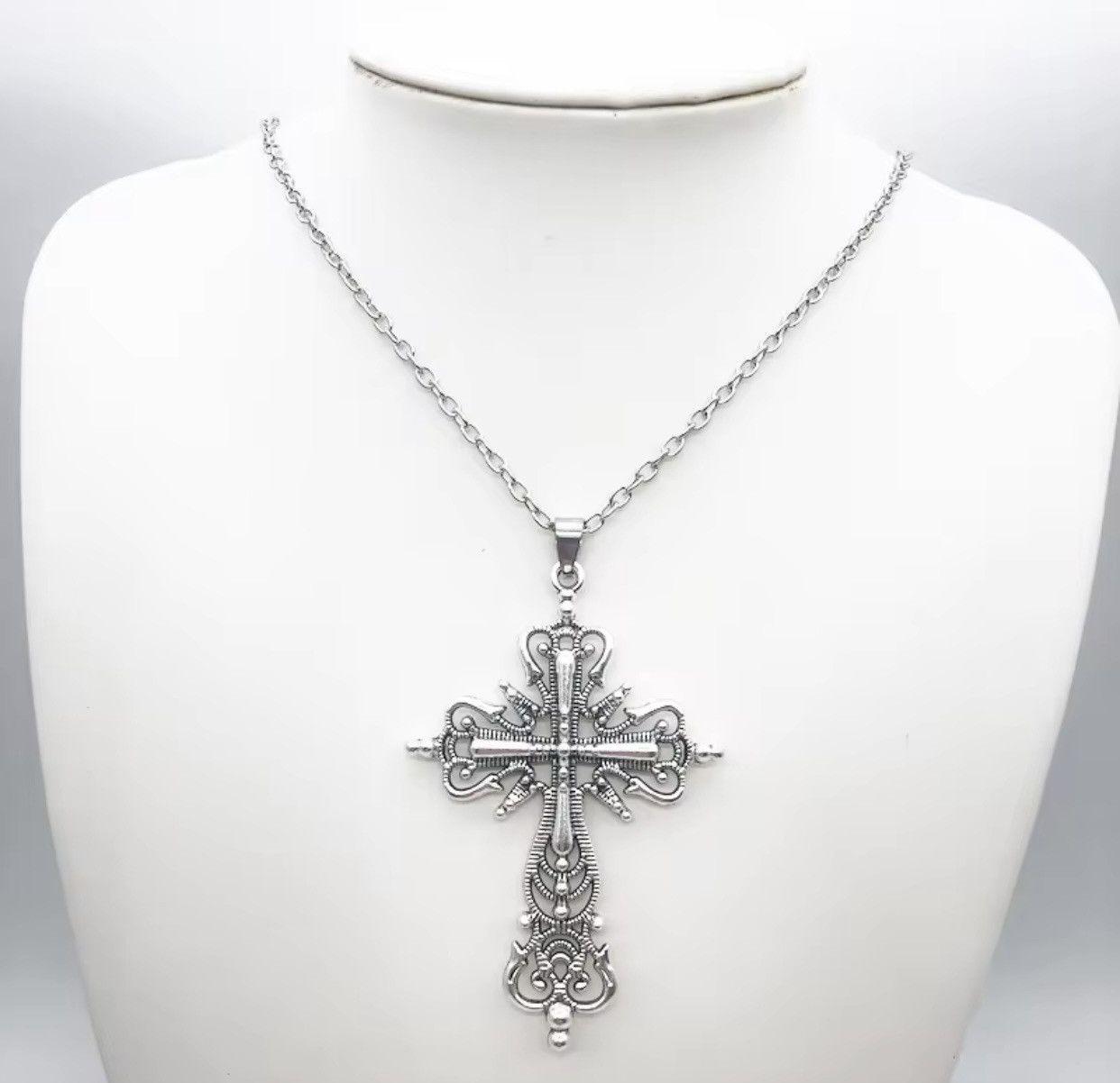 Jewelry Gothic Dark Style Cross Pendant Necklace Size ONE SIZE - 1 Thumbnail