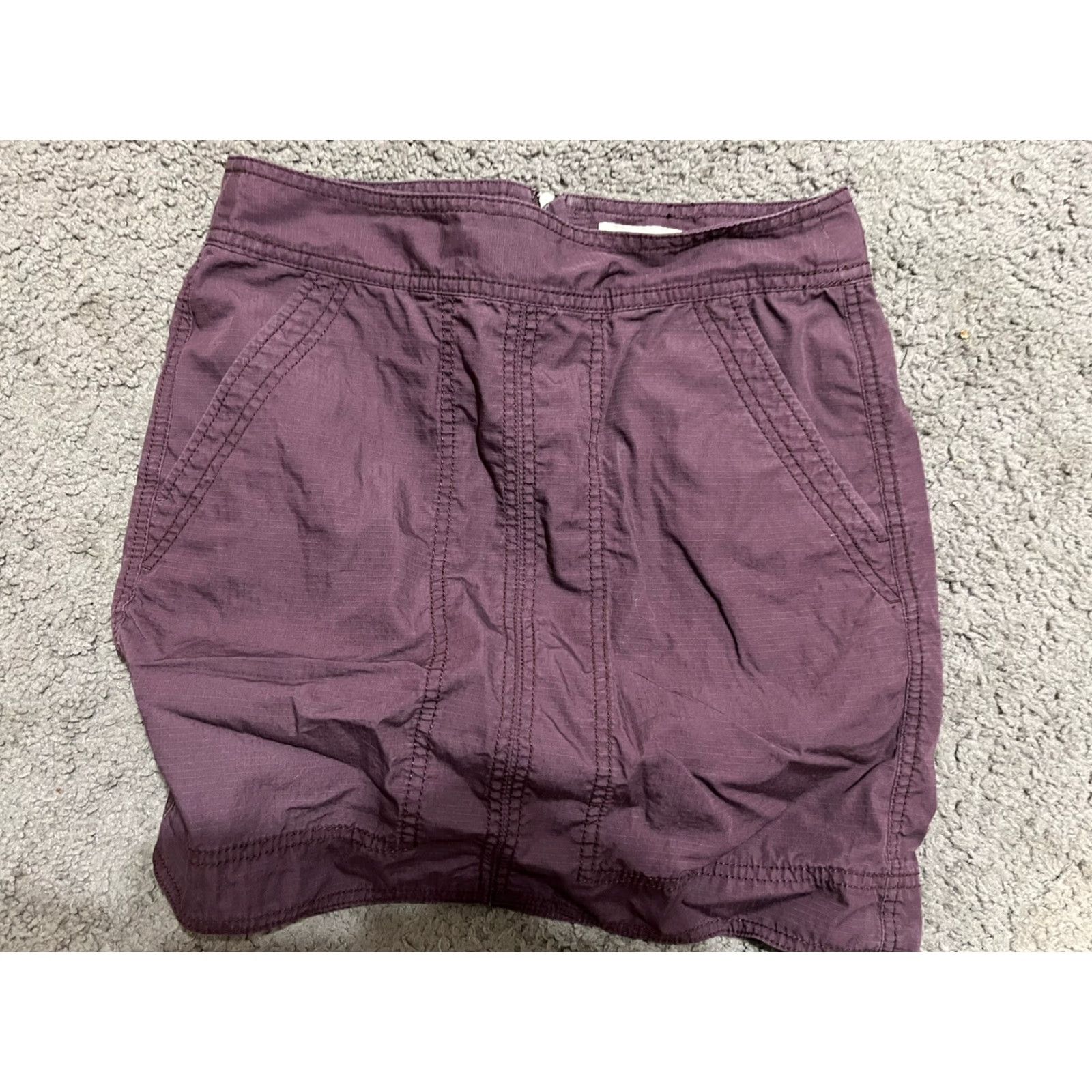 Loft LOFT Ann Taylor Womens Skirt Corduroy Mini Burgundy Burgundy Cotton 0 Size Short Classic Modern Casual Womens LOFT Skirt Size 25" / US 0 / IT 36 - 2 Thumbnail