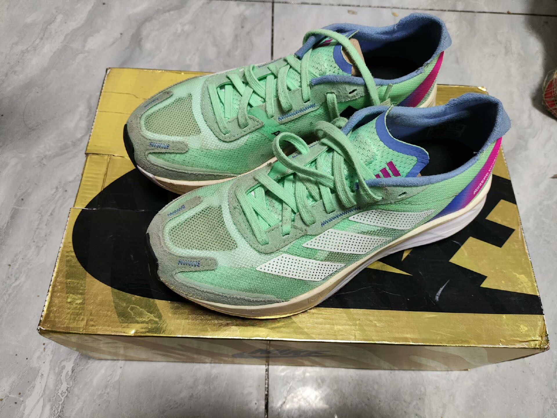 Adidas Adidas Breathable Green Lowtop Sneakers us_7-5 Women Size US 7.5 / IT 37.5 - 1 Thumbnail