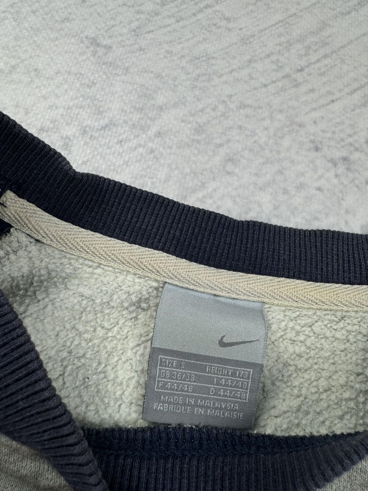 Nike × Vintage NIKE VINTAGE CENTER LOGO OVERSIZE BOXY SWEATSHIRT Size US S / EU 44-46 / 1 - 5 Thumbnail