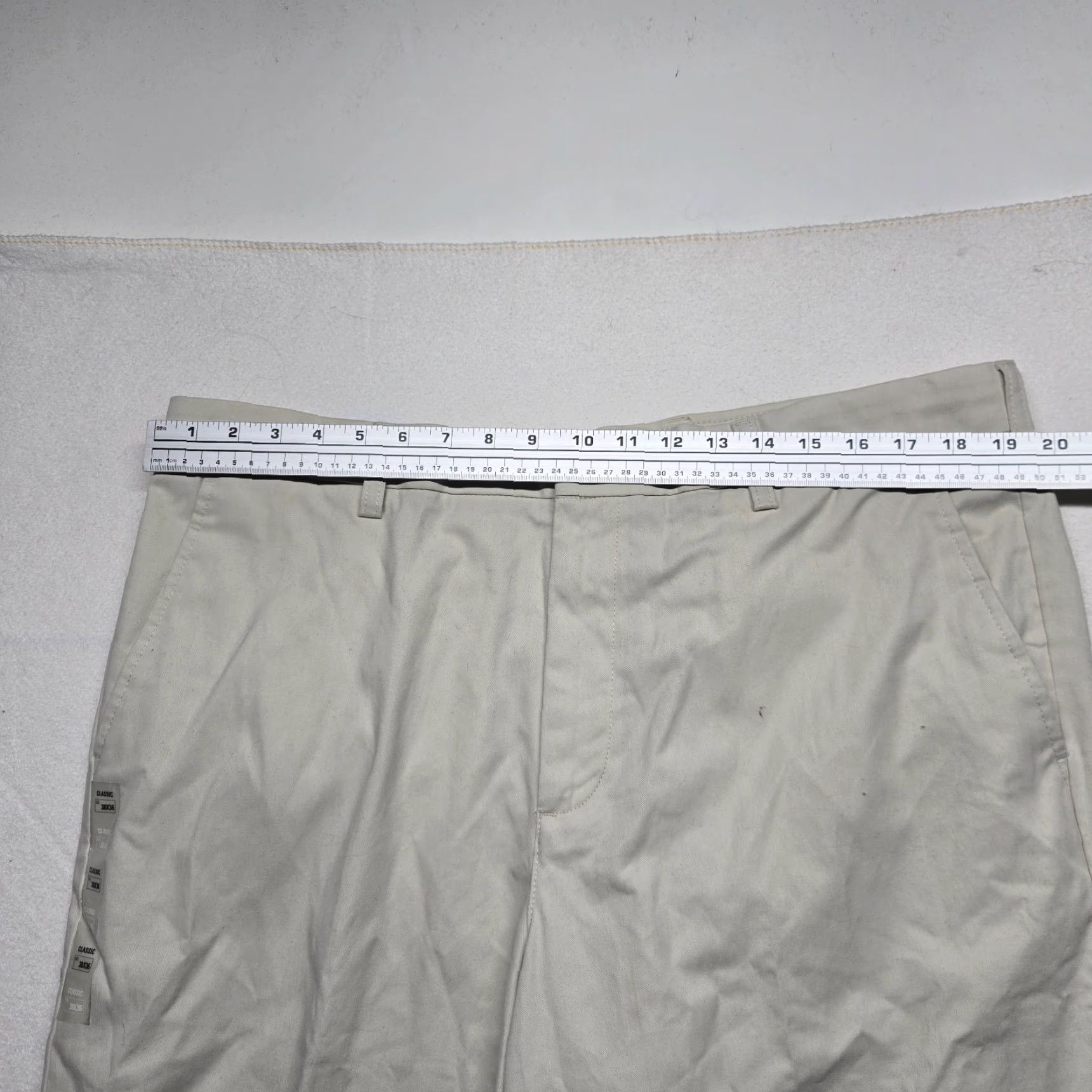 Croft & Barrow Croft & Barrow Classic Fit Cargo Pants Men’s 38 x 36 Pants Cargo Easy Care Men’s Size 38 Color Refer to Pictures Size US 38 / EU 54 - 6 Thumbnail