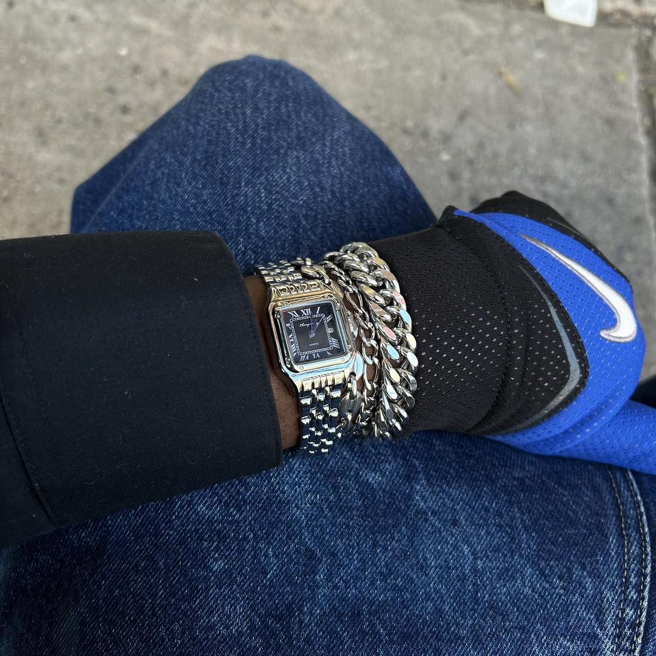 Vintage Vintage 2000s Style Black Rectangular Quartz Face Watch Size ONE SIZE - 2 Thumbnail