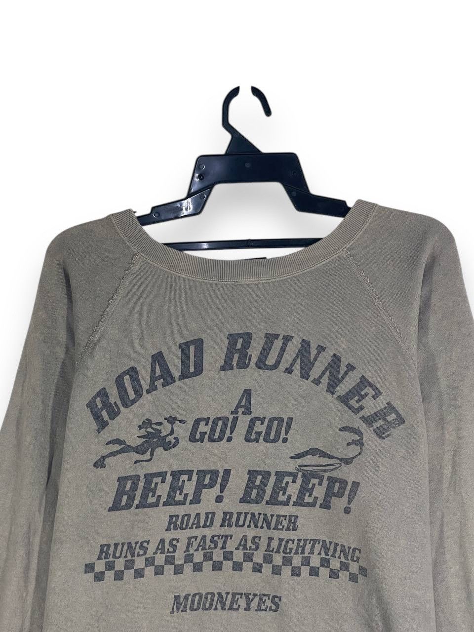 Warner Bros Mooneyes road runner Size US L / EU 52-54 / 3 - 5 Thumbnail