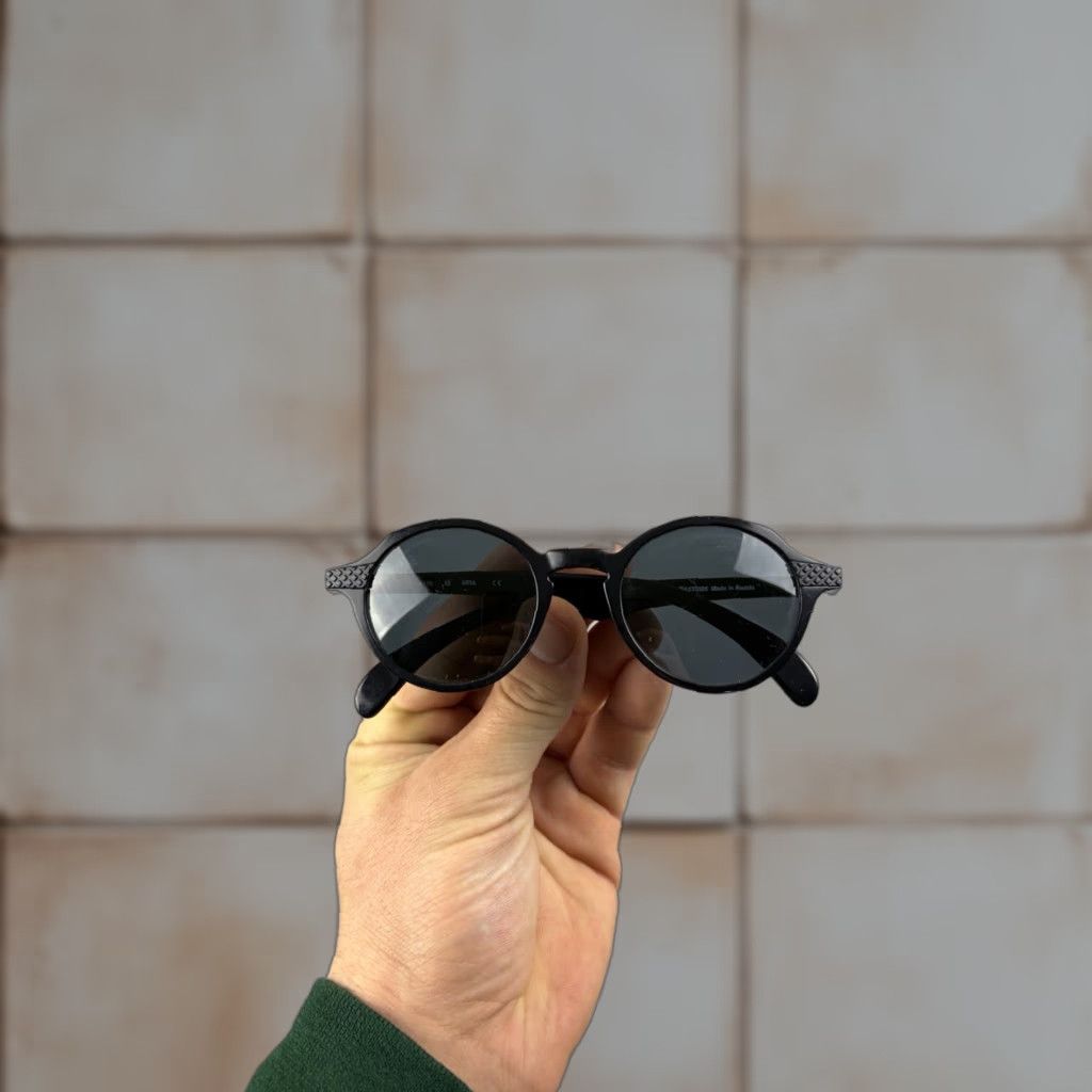 Adidas VINTAGE Adidas Sunglasses by Masters A226 Austria Black UV400 Unisex Adults 90s Sports Black Lens Size ONE SIZE - 1 Thumbnail