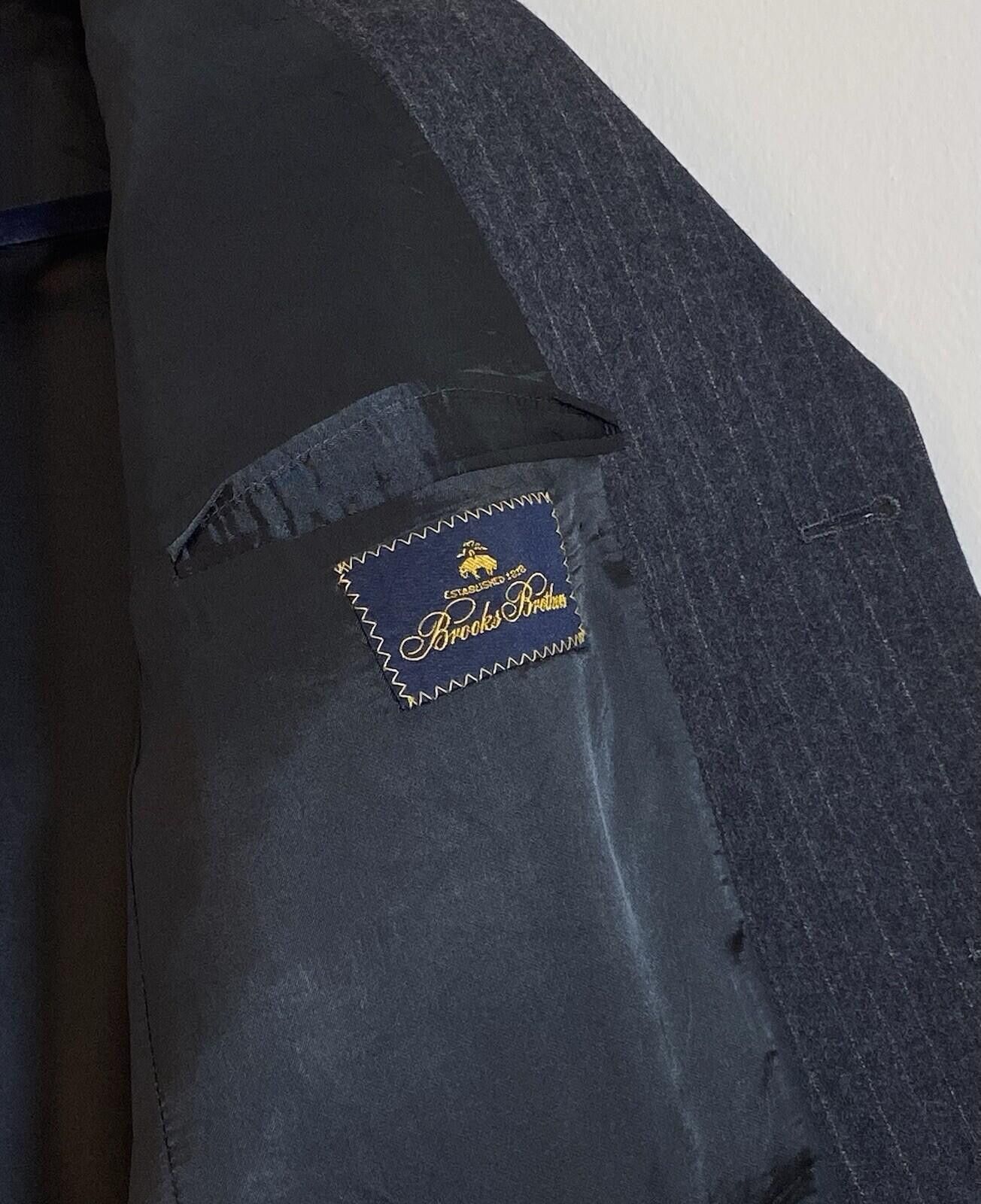 Brooks Brothers Brooks Brothers 43R Charcoal Pin Stripe Three Button Blazer Size 38R - 8 Thumbnail