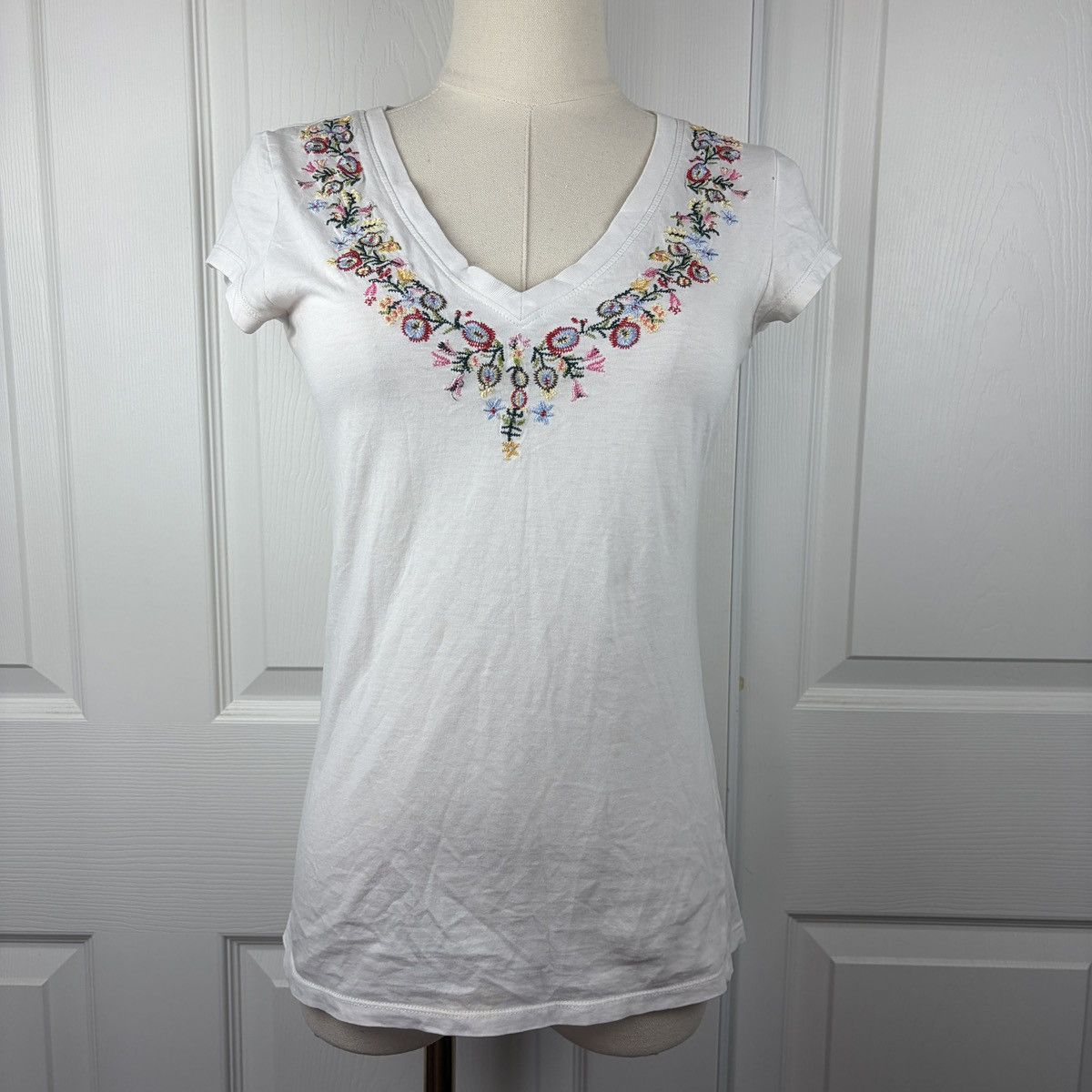 Other lol vintage white floral embroidered tshirt Size S / US 4 / IT 40 - 1 Thumbnail