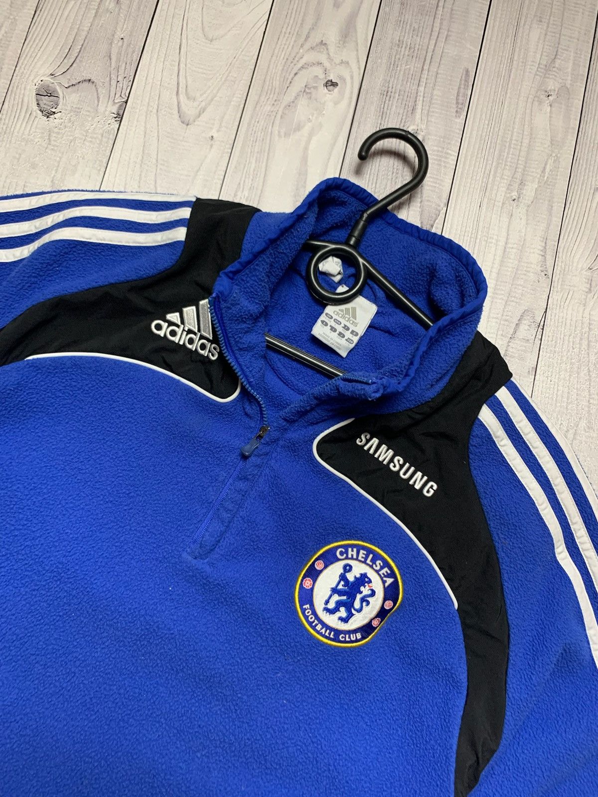 Adidas Adidas Chelsea vintage soccer fleece jacket Size l blue Size US L / EU 52-54 / 3 - 2 Thumbnail