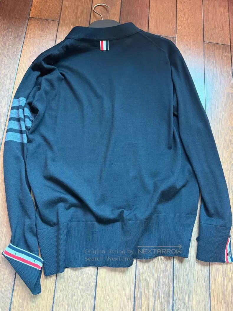 Thom Browne Thom Browne Classic Striped Wool Knit V-Neck Cardigan Swea Size US M / EU 48-50 / 2 - 5 Thumbnail
