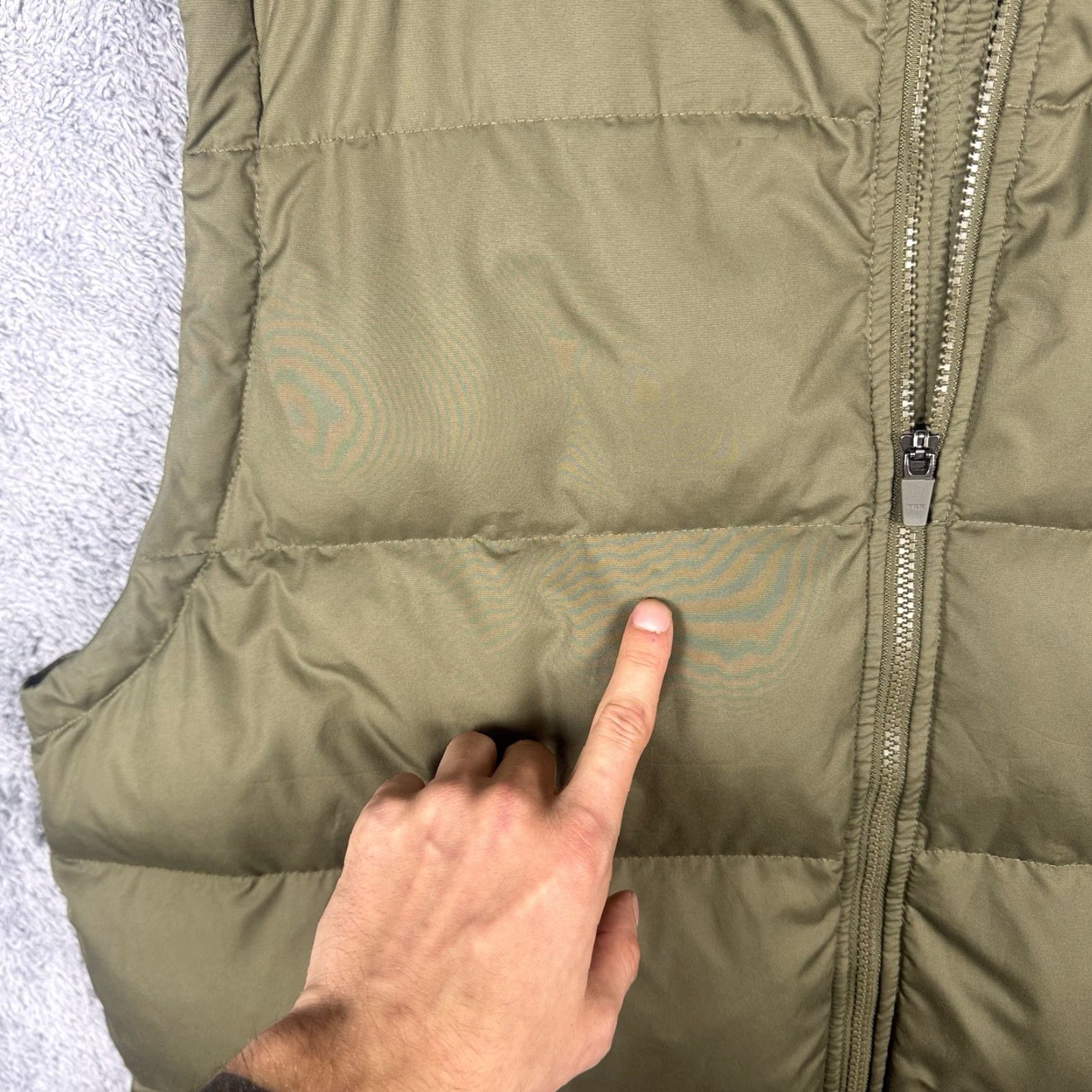 Converse Converse Vest Mens 2XL 2XL Duck Down Puffer Quilted Full Zip Olive Green Hiking Vest Mens Hoodie? Size US XXL / EU 58 / 5 - 5 Thumbnail