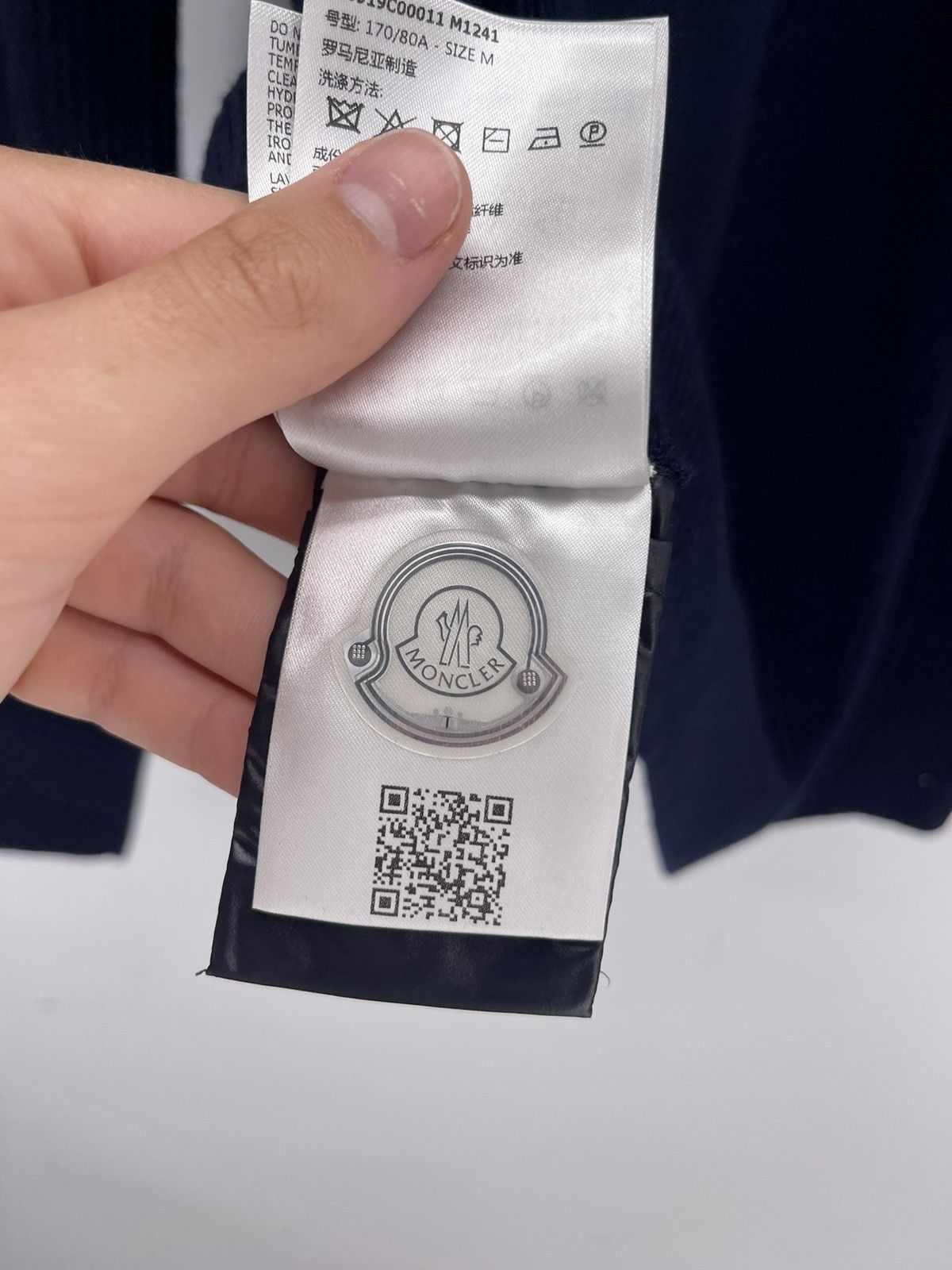Moncler Moncler Girocollo Tricot Jumper Size M Size US M / EU 48-50 / 2 - 6 Thumbnail