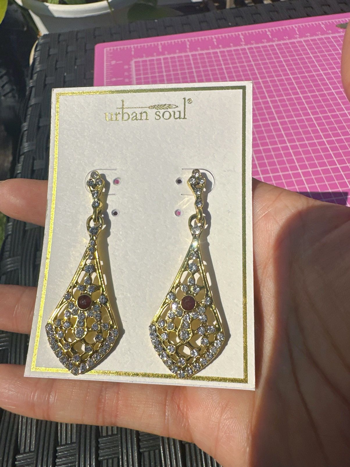 Designer Urban soul earrings gold tone hallowed floral metal teardrop Size ONE SIZE - 4 Thumbnail