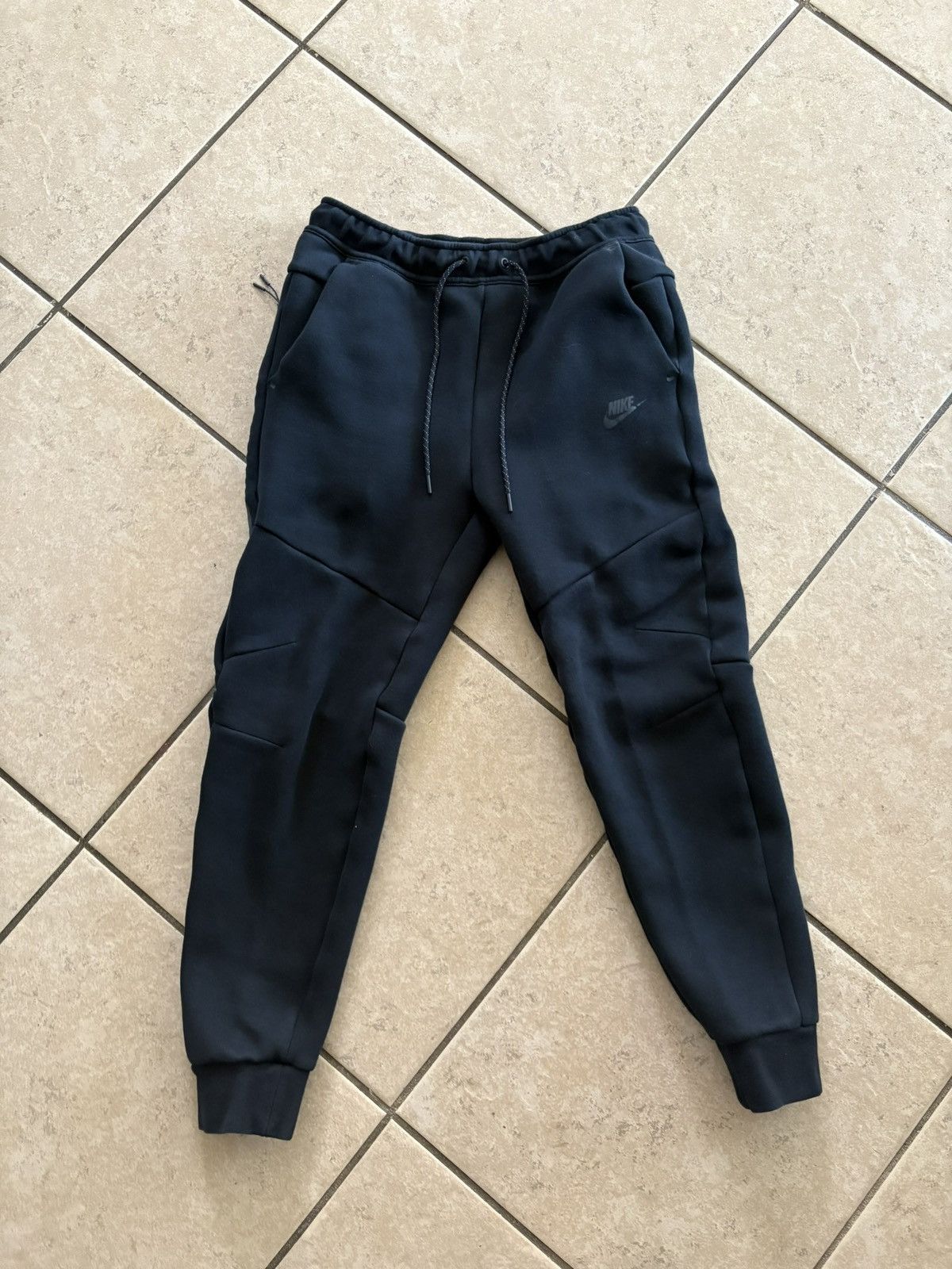 Nike Nike tech fleece black pants Size US 30 / EU 46 - 1 Thumbnail