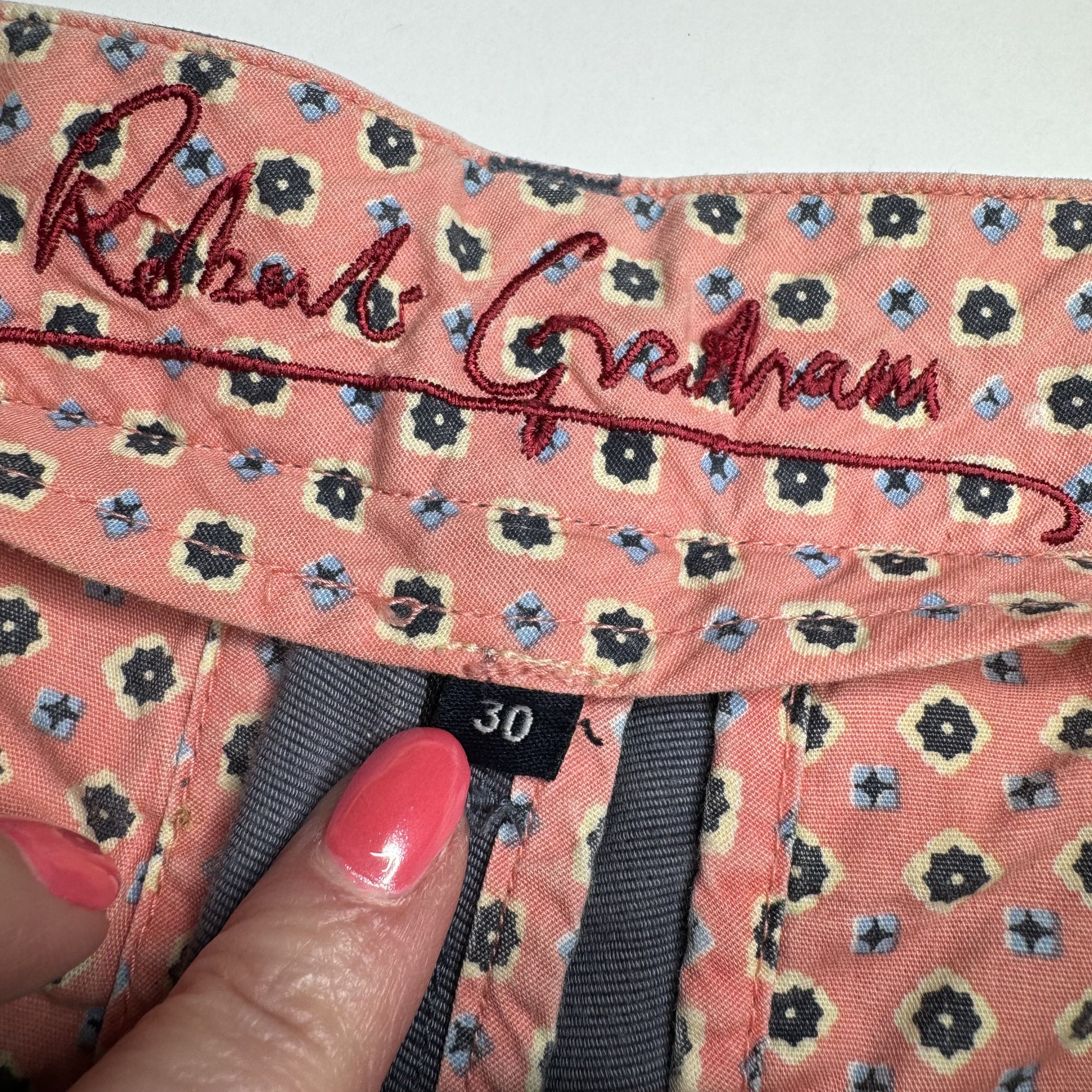 Robert Graham Robert Graham Flat Front Chino Shorts Pink Flip Cuff Size US 30 / EU 46 - 5 Thumbnail