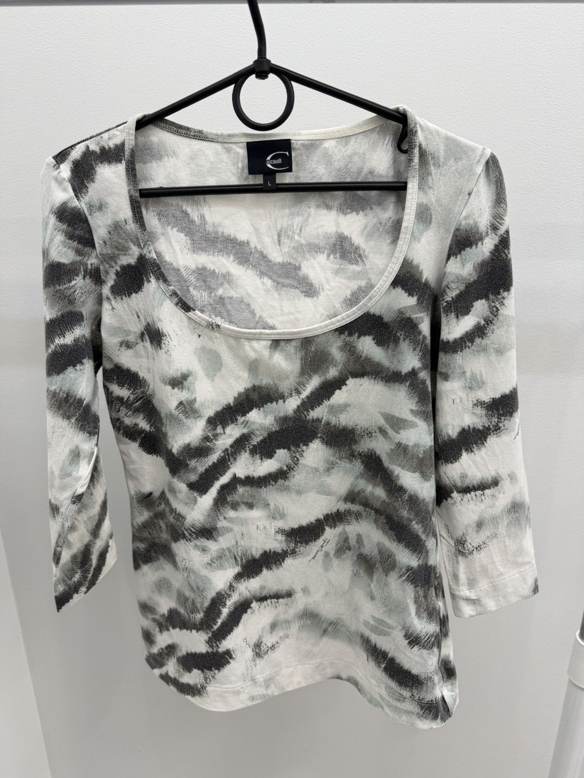 Just Cavalli Just Cavalli by Roberto Cavalli White Tiger Long Sleeve Tee Size L / US 10 / IT 46 - 1 Thumbnail