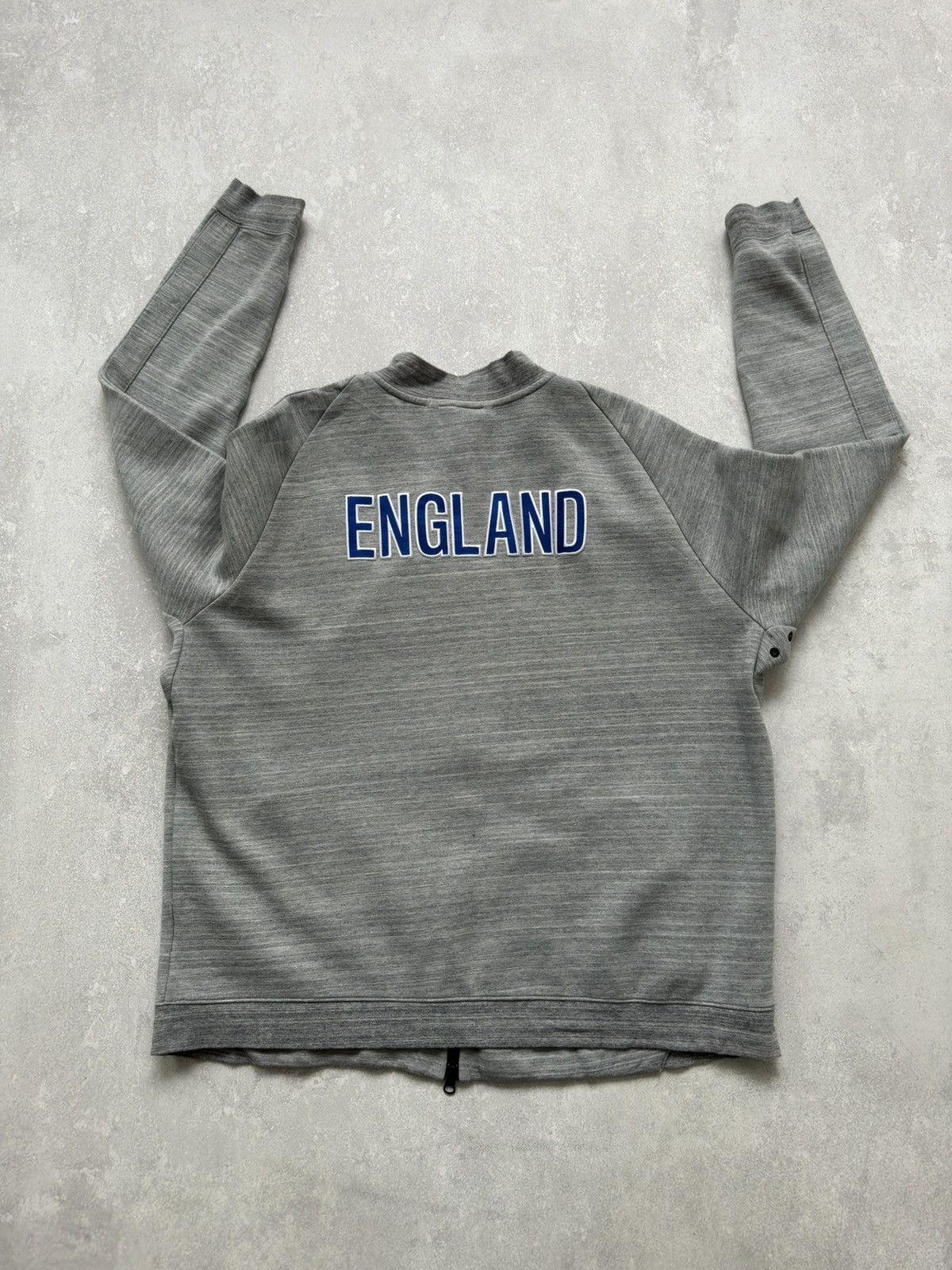 Nike Vintage Nike England Gray Training Tech Fleece Jacket Size US XXL / EU 58 / 5 - 15 Thumbnail
