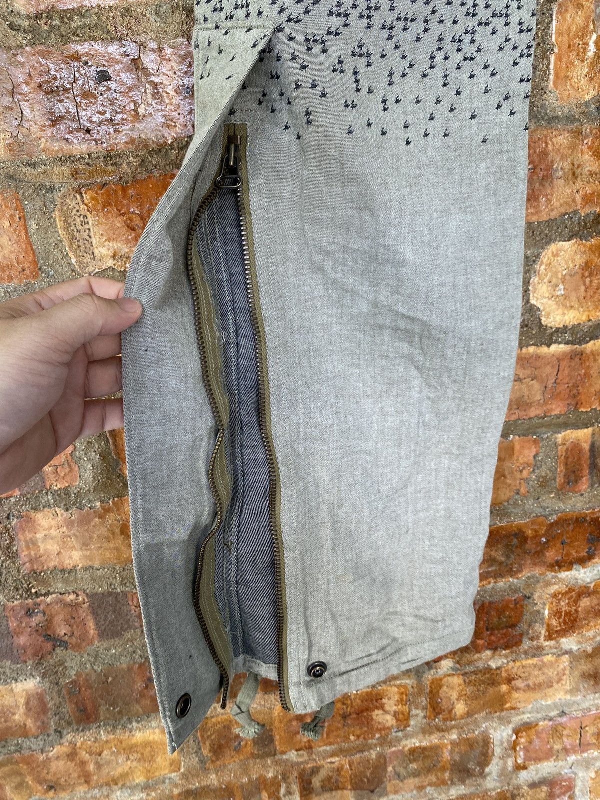 Maison MIHARA YASUHIRO Vtg Miharayasuhiro Gradient Runway Pocket Sweat cargos Size US 32 / EU 48 - 14 Thumbnail