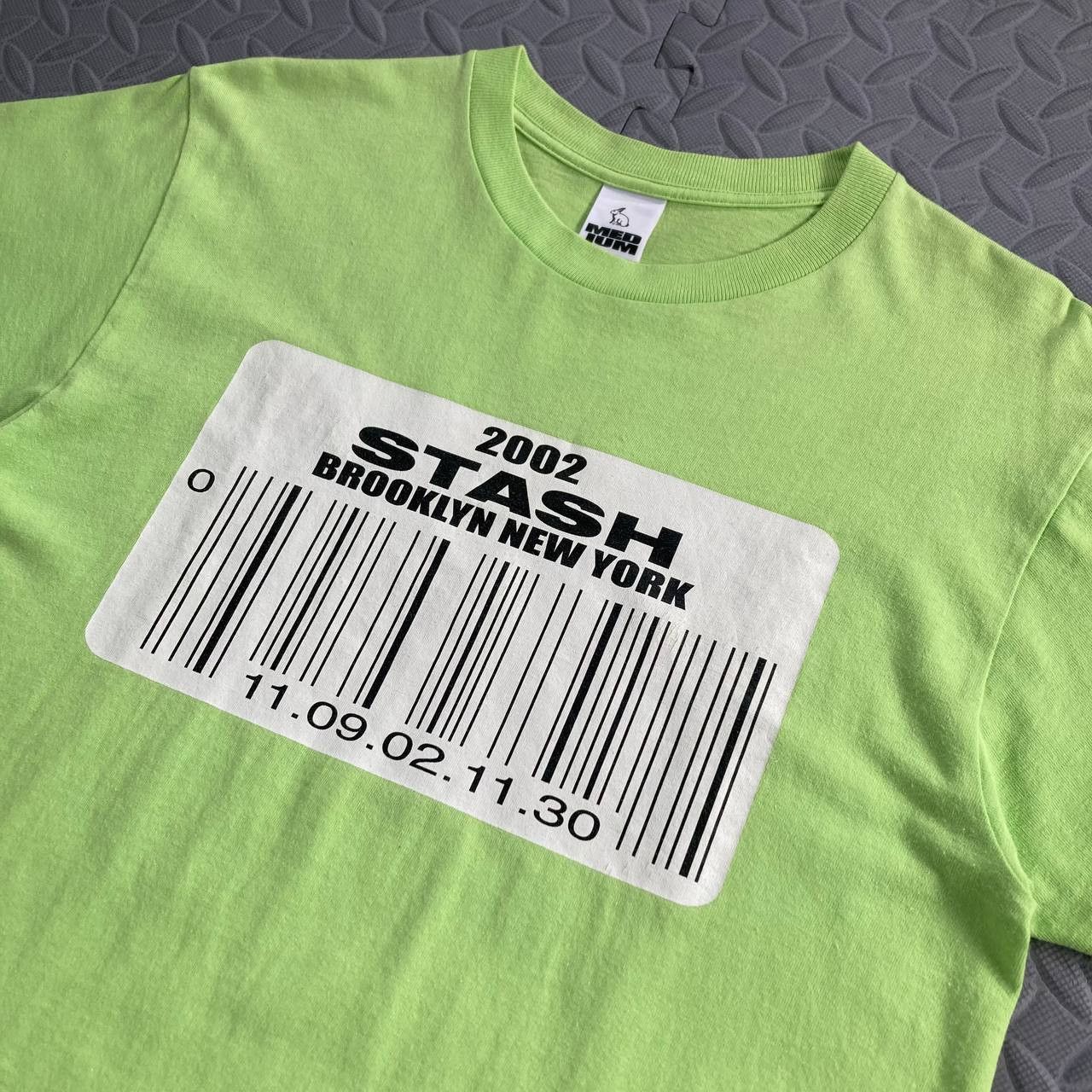 Bape x Stash – OG 2002 “Barcode Invitation” Tee Size US M / EU 48-50 / 2 - 5 Thumbnail