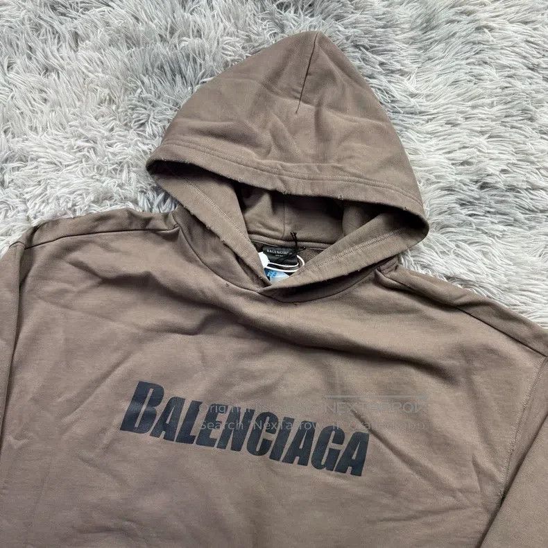Balenciaga Balenciaga Destroyed Hoodie Size US M / EU 48-50 / 2 - 4 Thumbnail
