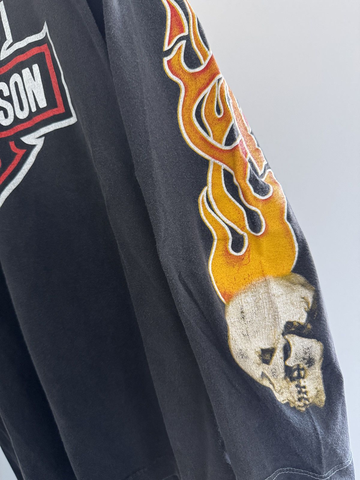 Harley Davidson *RARE* VINTAGE 90s 1990s HARLEY DAVIDSON SKULL FLAME FRANCE Size US XL / EU 56 / 4 - 5 Thumbnail
