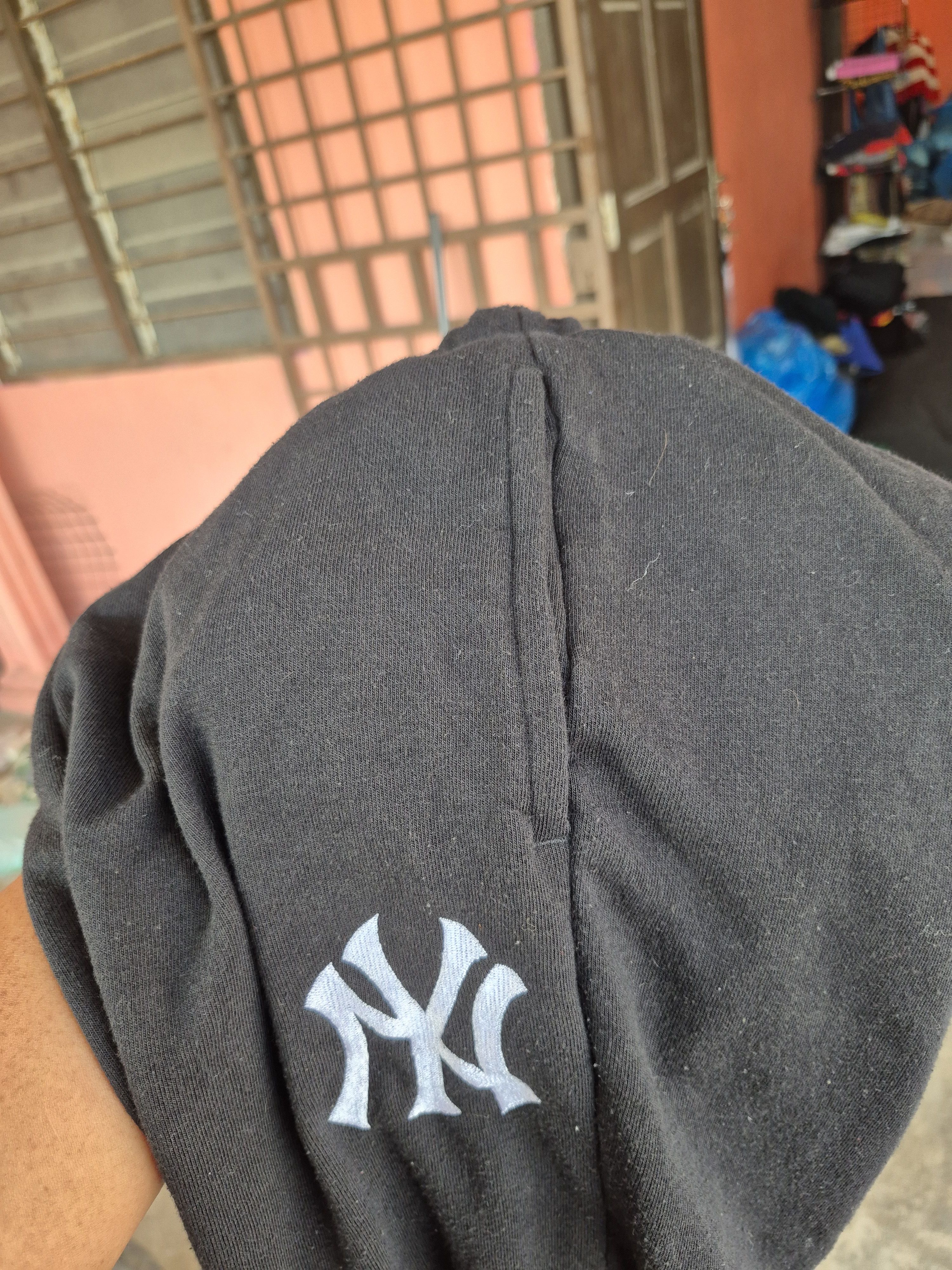 MLB 🔥 New York MLB Joggers Sweatpants Size US 26 / EU 42 - 5 Thumbnail