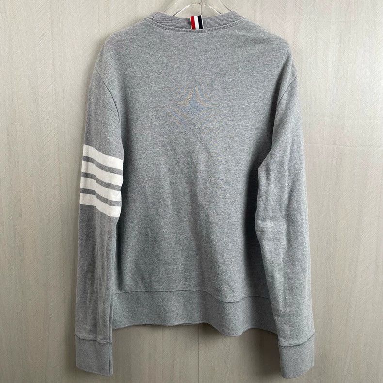 Thom Browne Thom Browne size4 Classic grey four stripe hoodie Size US XL / EU 56 / 4 - 3 Thumbnail