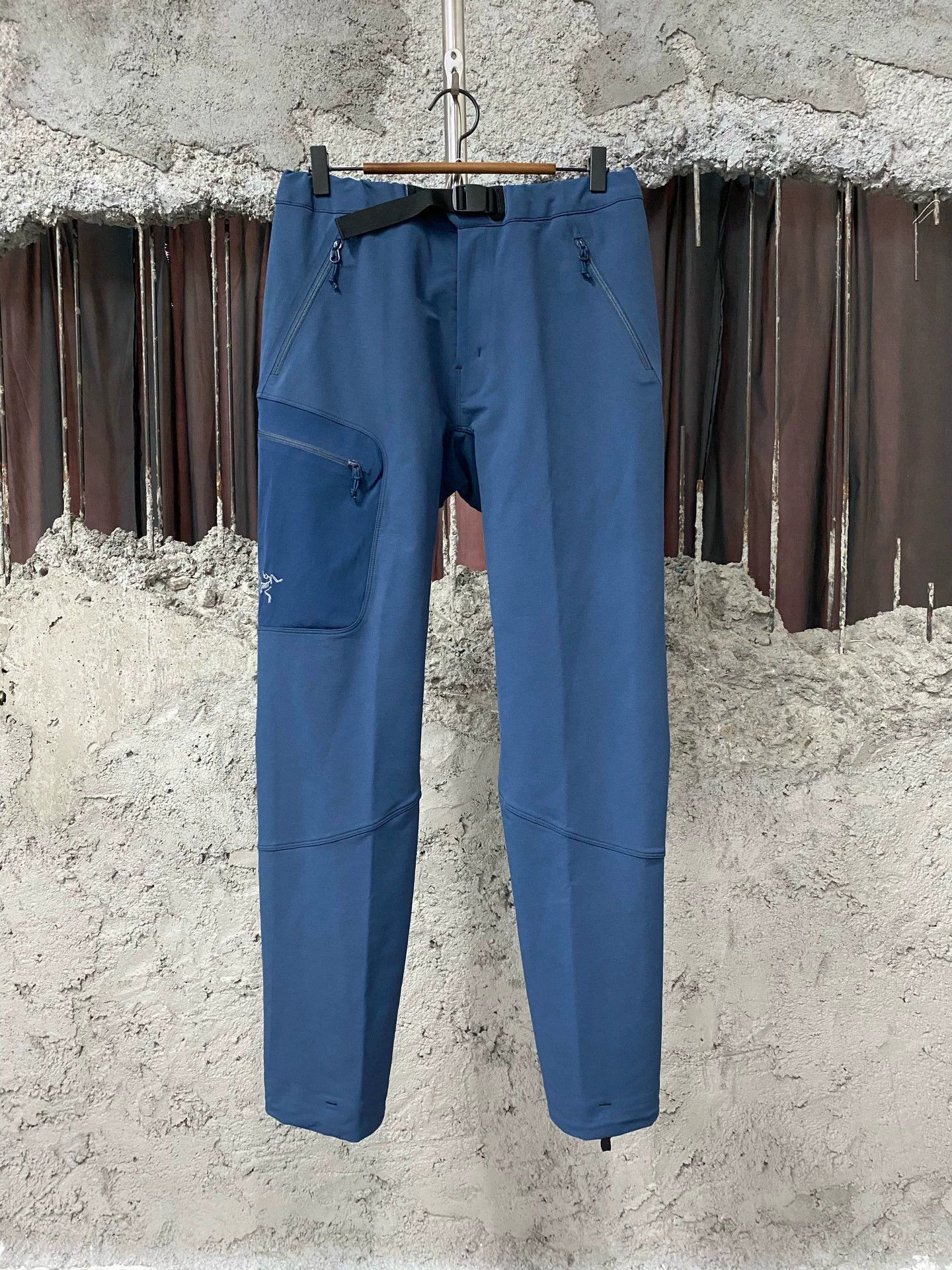 Arc'teryx Blue Casual Outdoor Pants Size US 32 / EU 48 - 1 Thumbnail