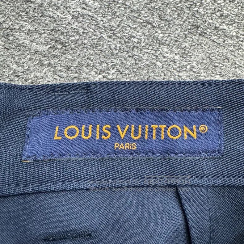 Louis Vuitton Louis Vuitton Pocket wool slacks pants Size US 42 / EU 58 - 2 Thumbnail